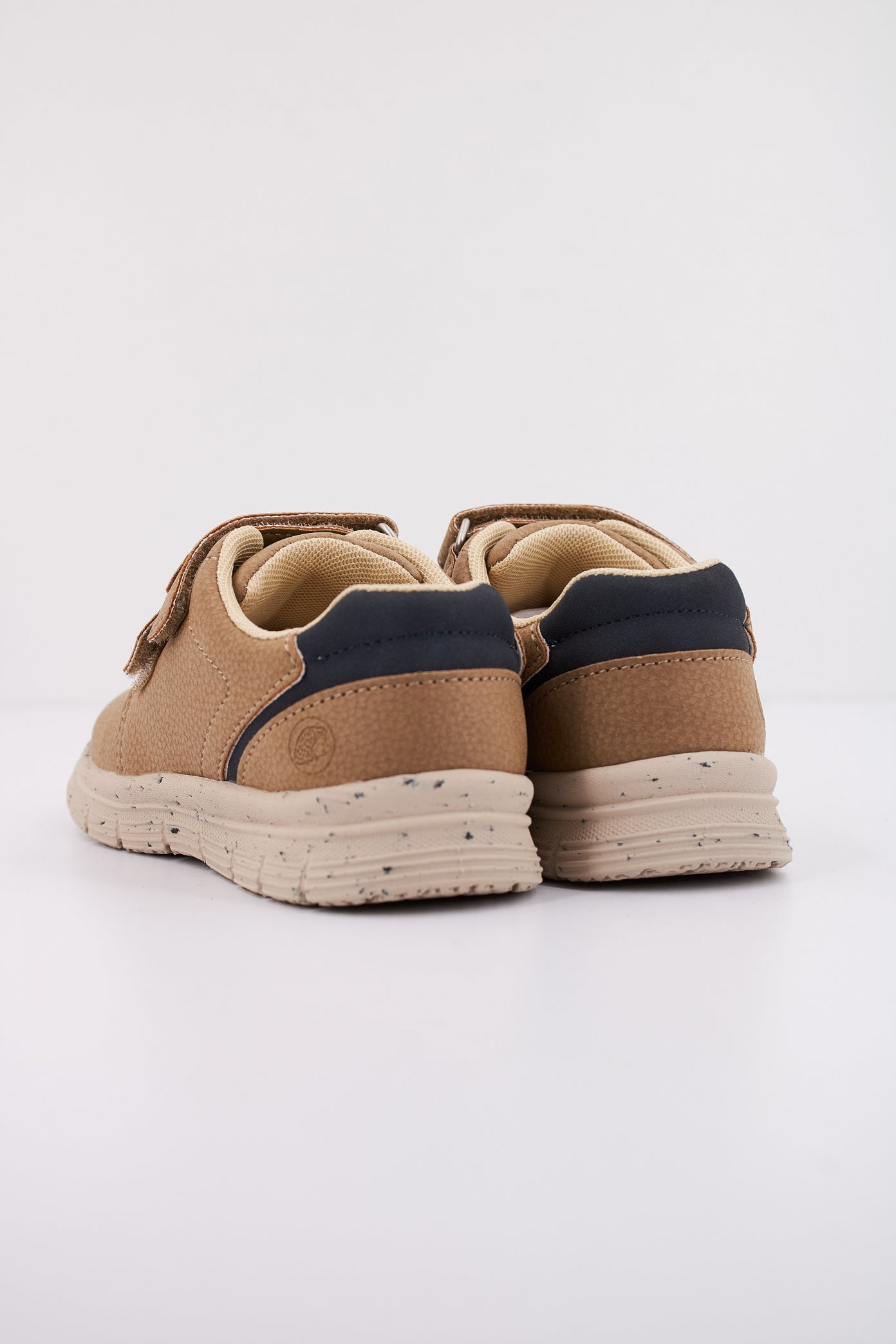 CHICCO CORSICO en color MARRON (4)