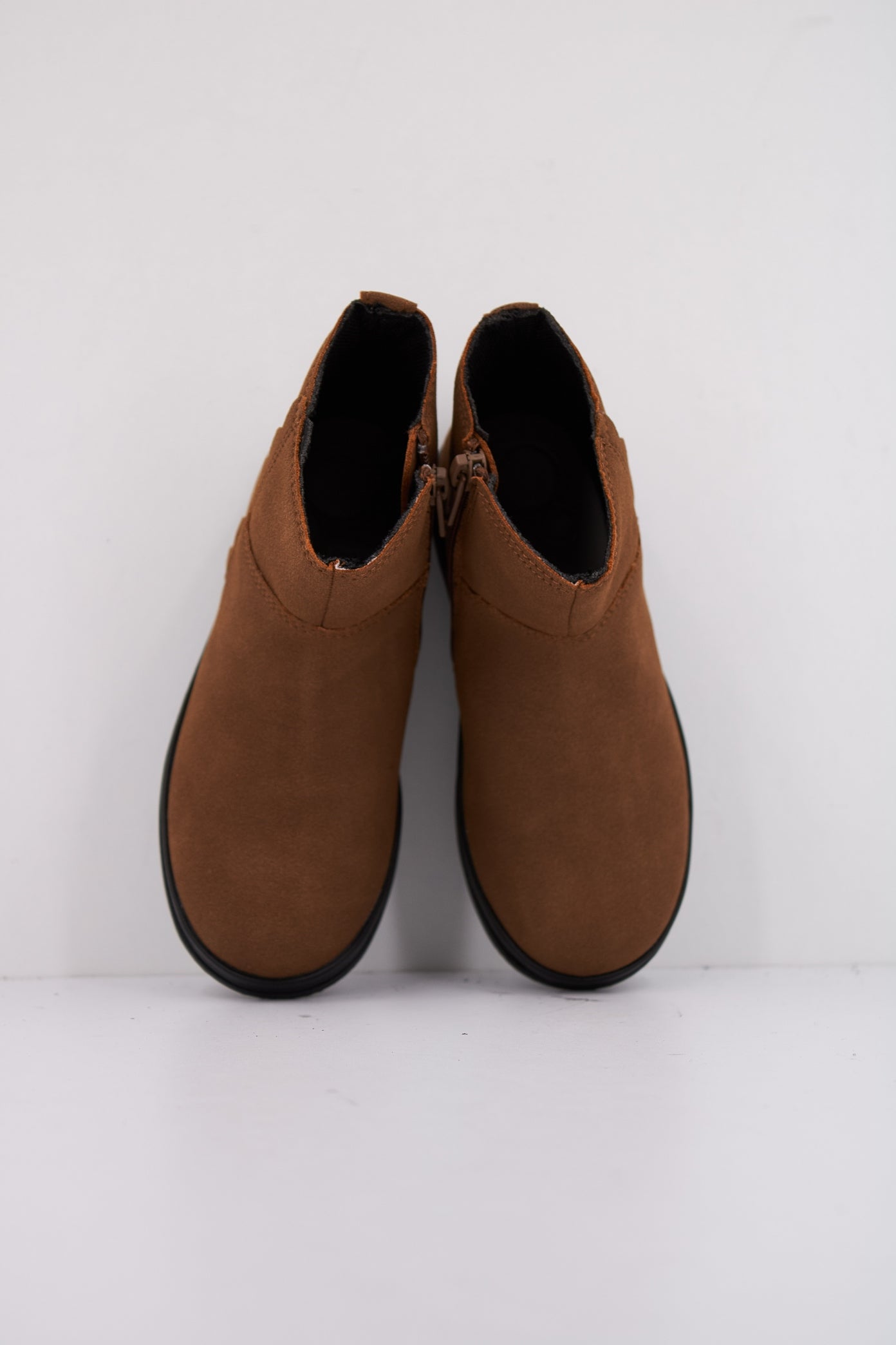 CHICCO C en color MARRON (3)