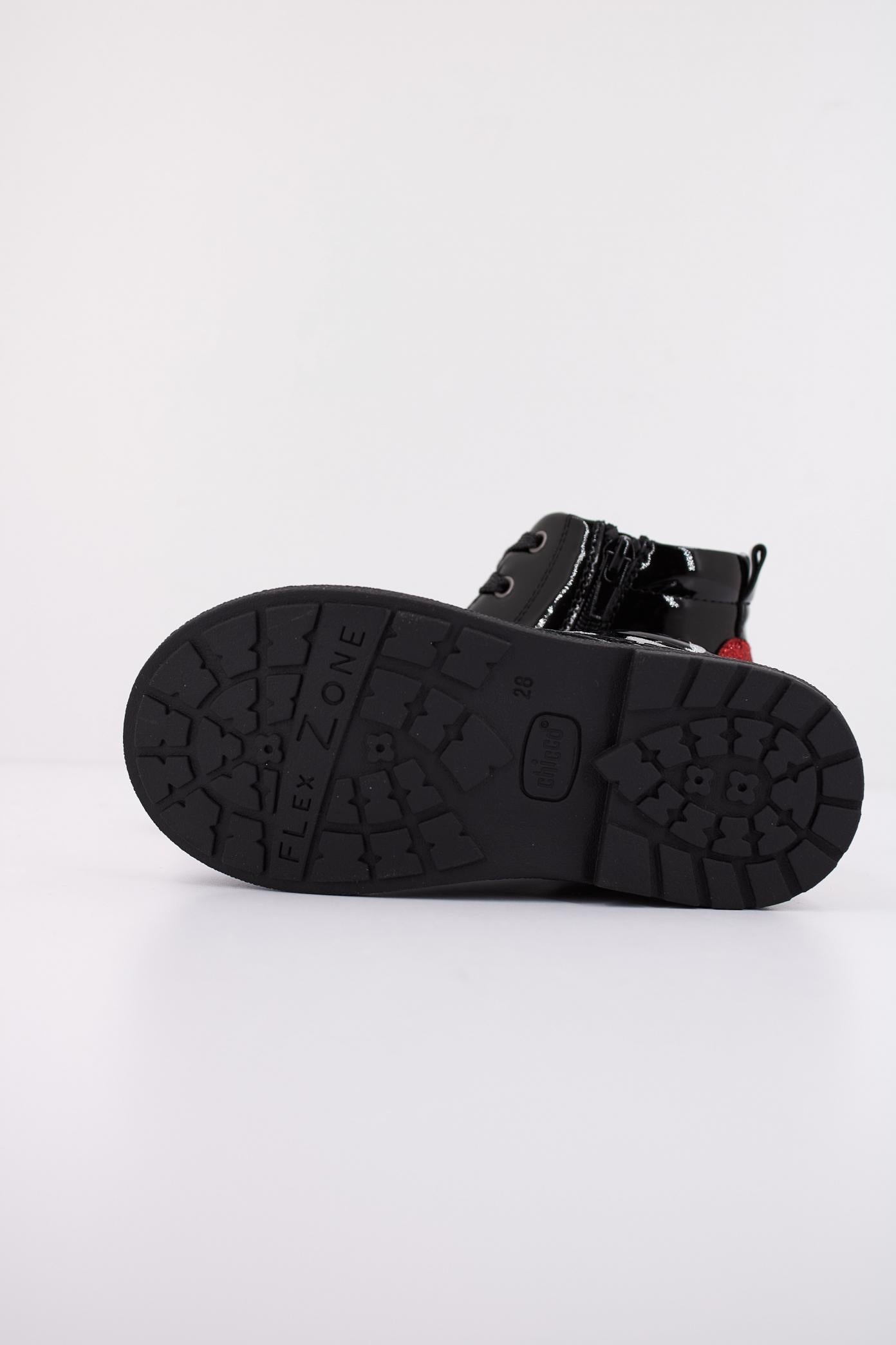 CHICCO CARMA en color NEGRO (5)