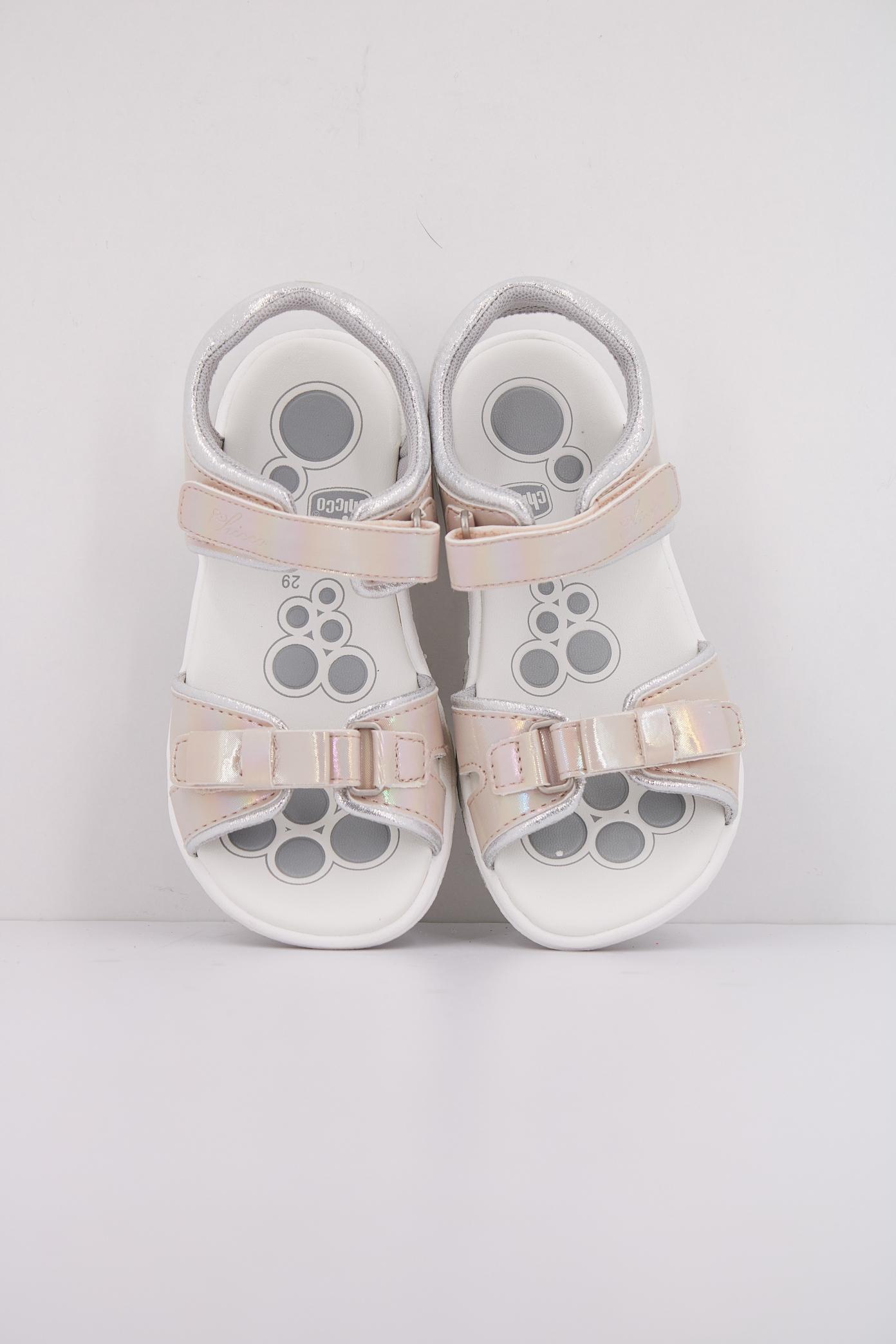 CHICCO FLORY en color ROSA (3)