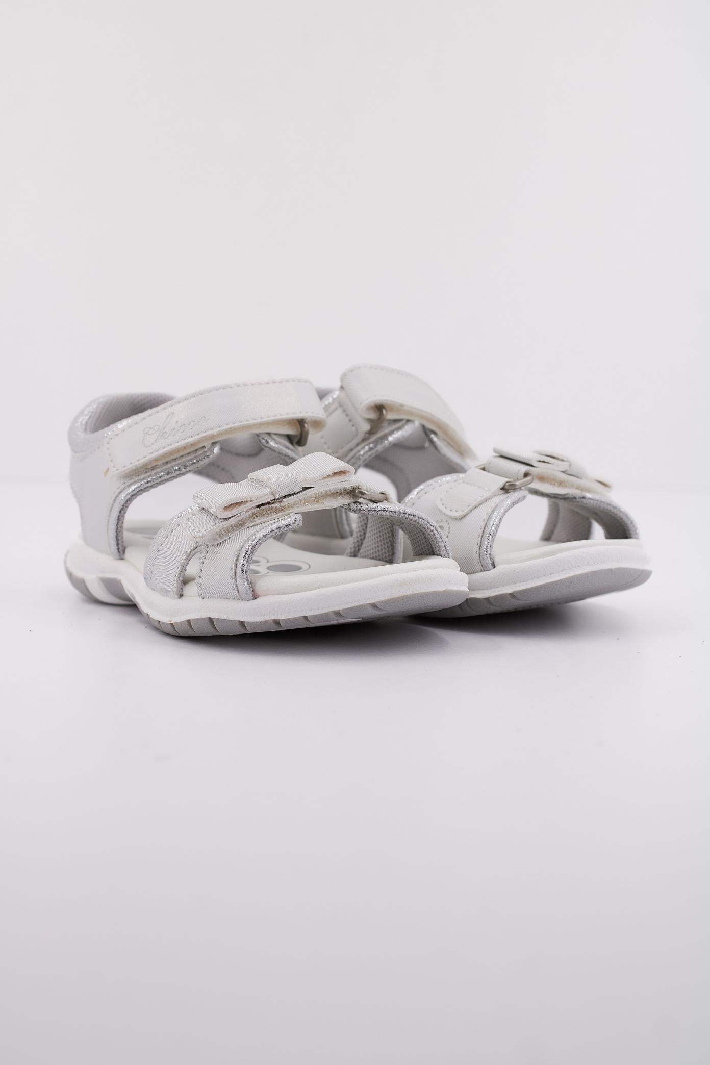 CHICCO FLORY en color BLANCO (2)
