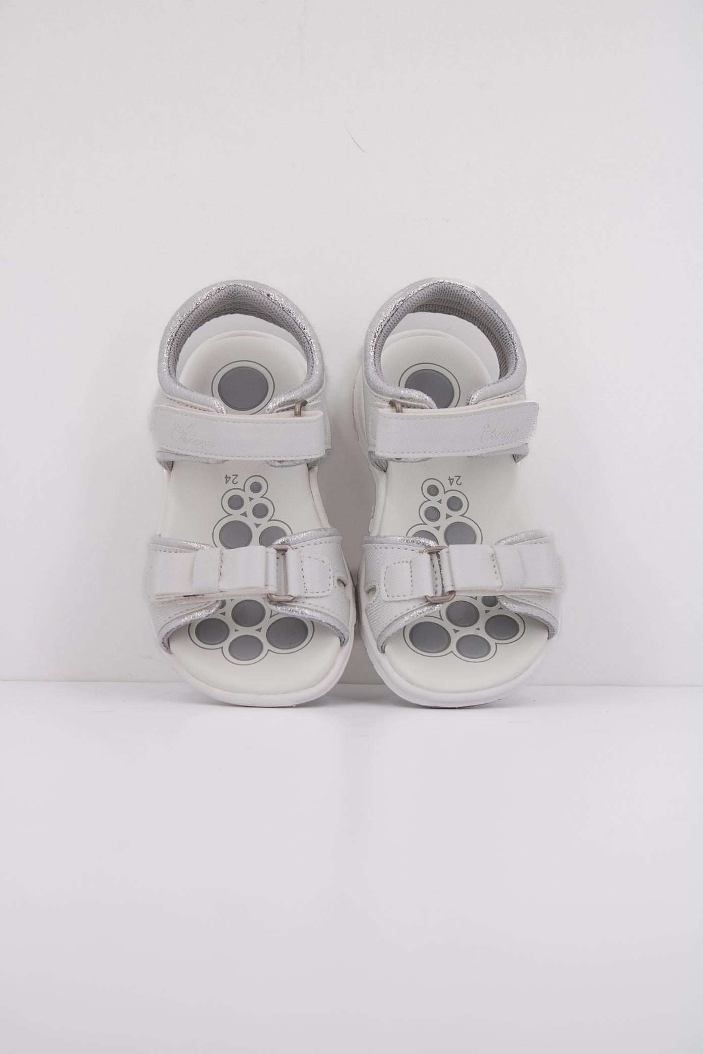 CHICCO FLORY en color BLANCO (3)