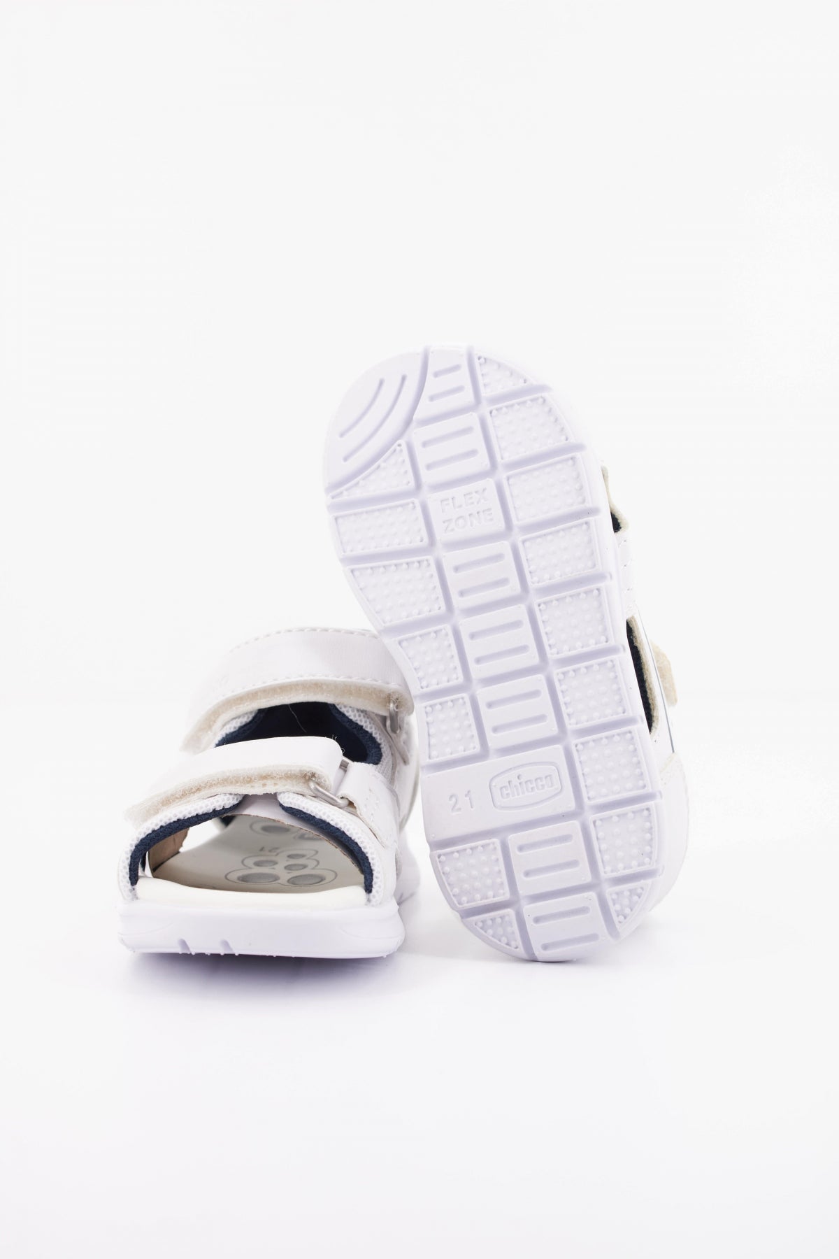 CHICCO GESTER en color BLANCO (5)