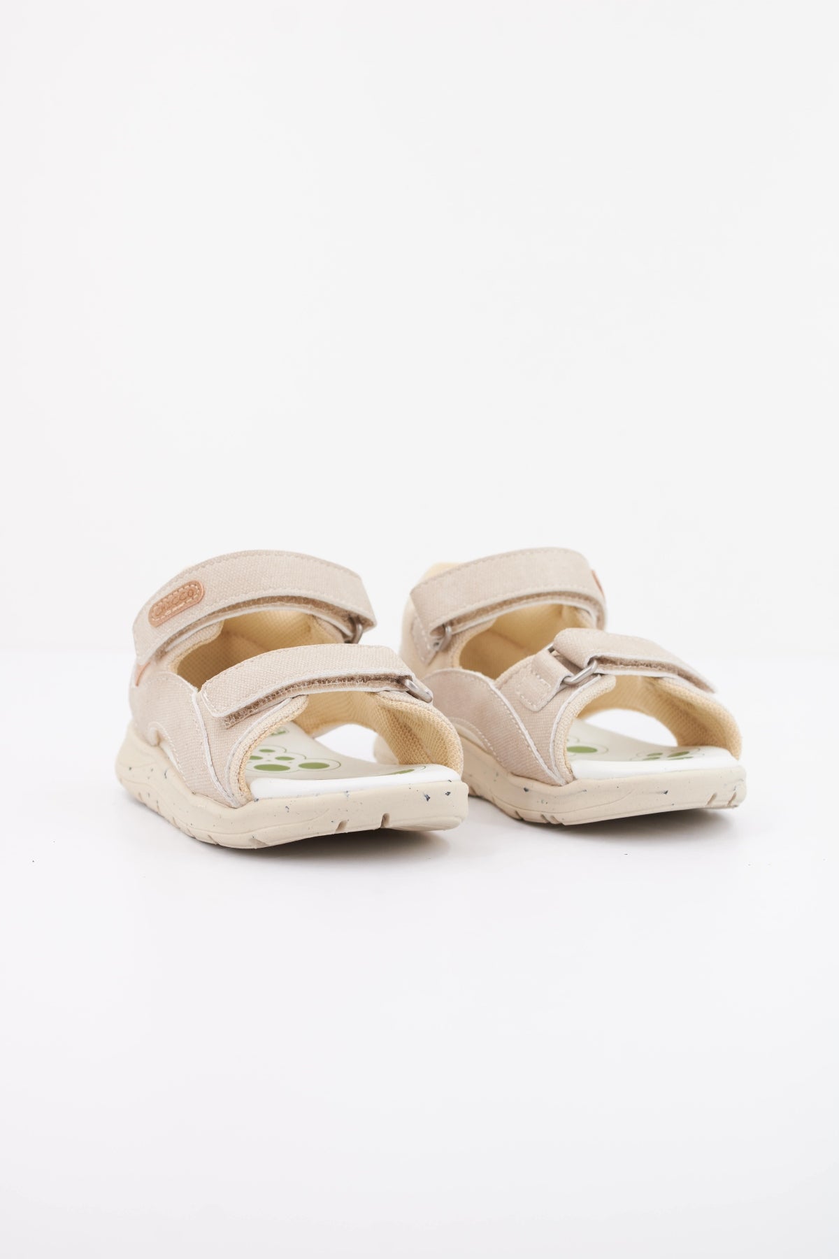 CHICCO SANDALIA GRANT en color MARRON CLARO (2)