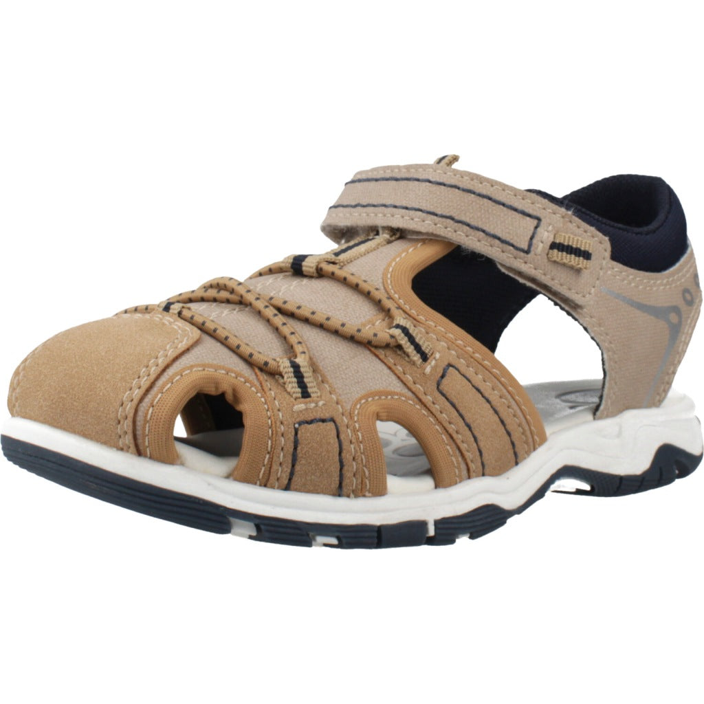 CHICCO SANDALIA COLIN en color MARRON (1)