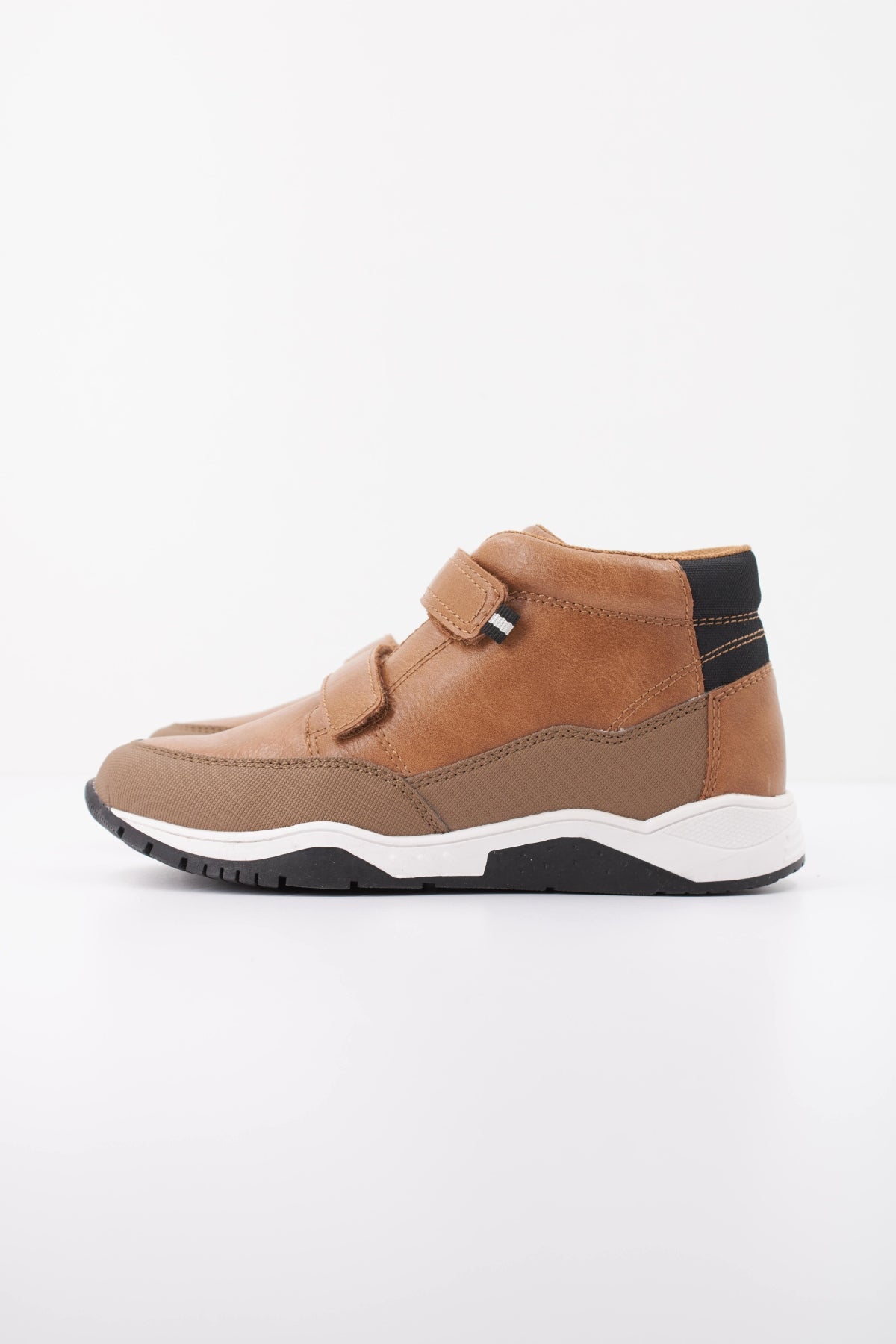 CHICCO C en color MARRON (1)