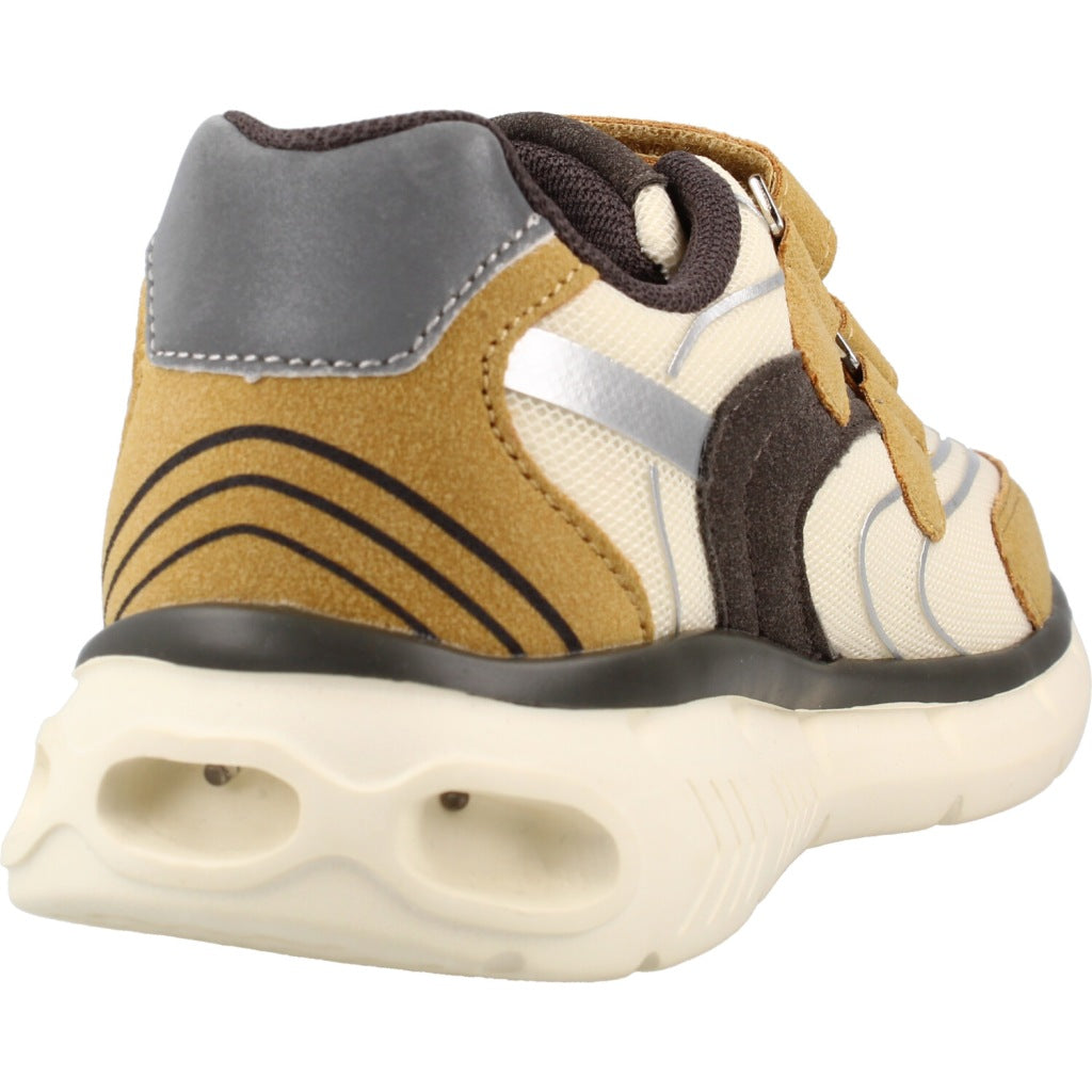 CHICCO C en color BEIS (3)