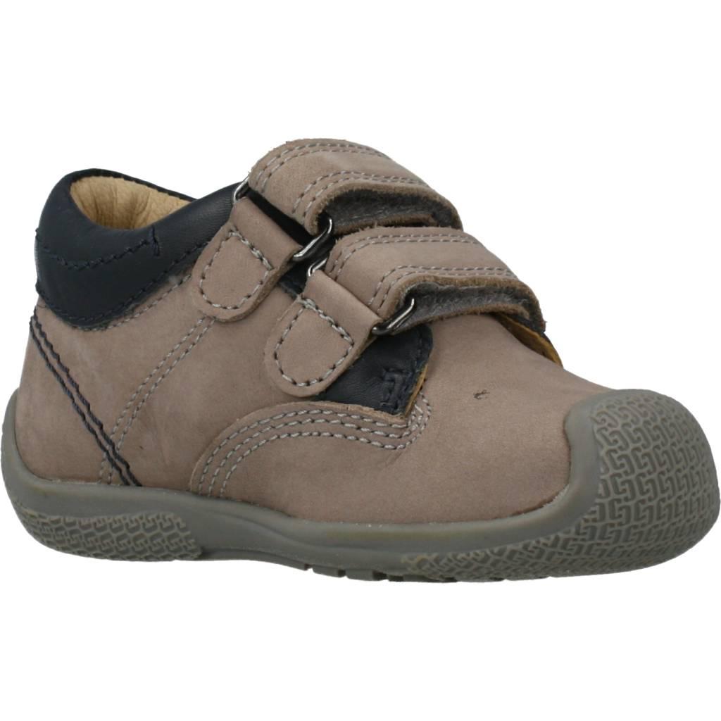 CHICCO GREGORINO en color MARRON CLARO (5)