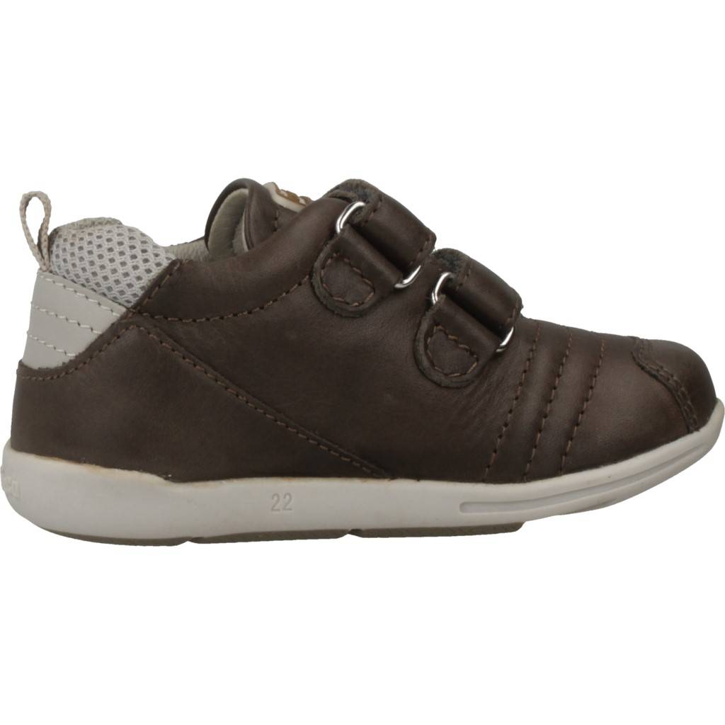 CHICCO G. en color MARRON (4)