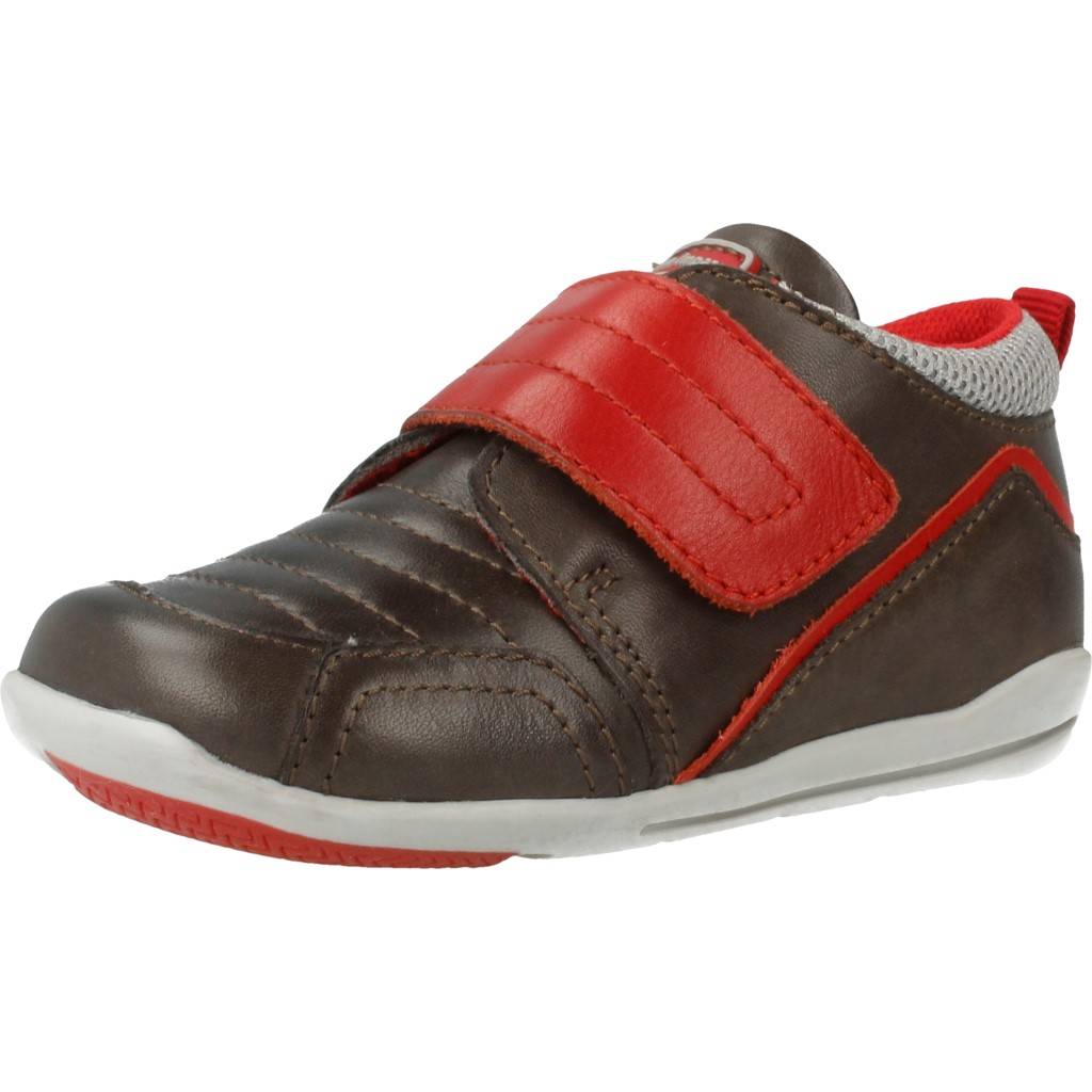 CHICCO G en color MARRON (1)