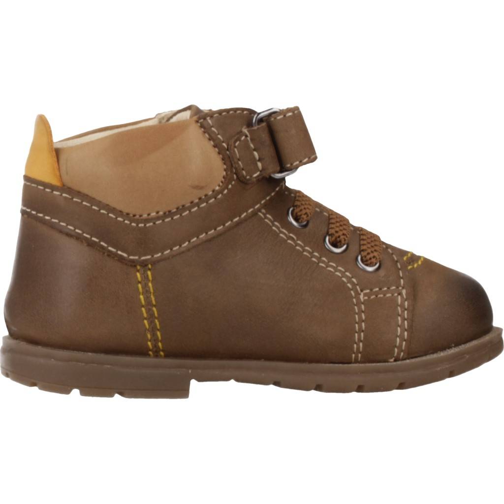 CHICCO GORIX en color MARRON (4)