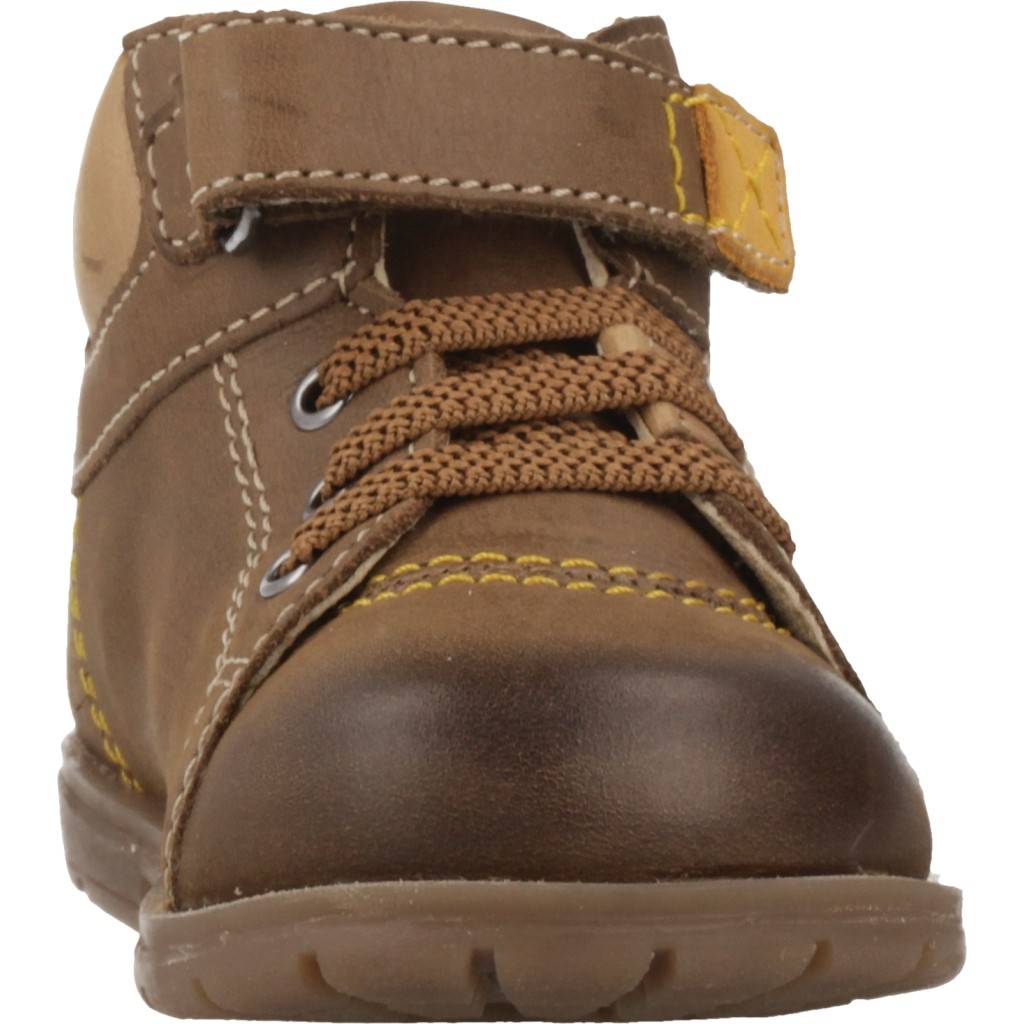 CHICCO GORIX en color MARRON (6)