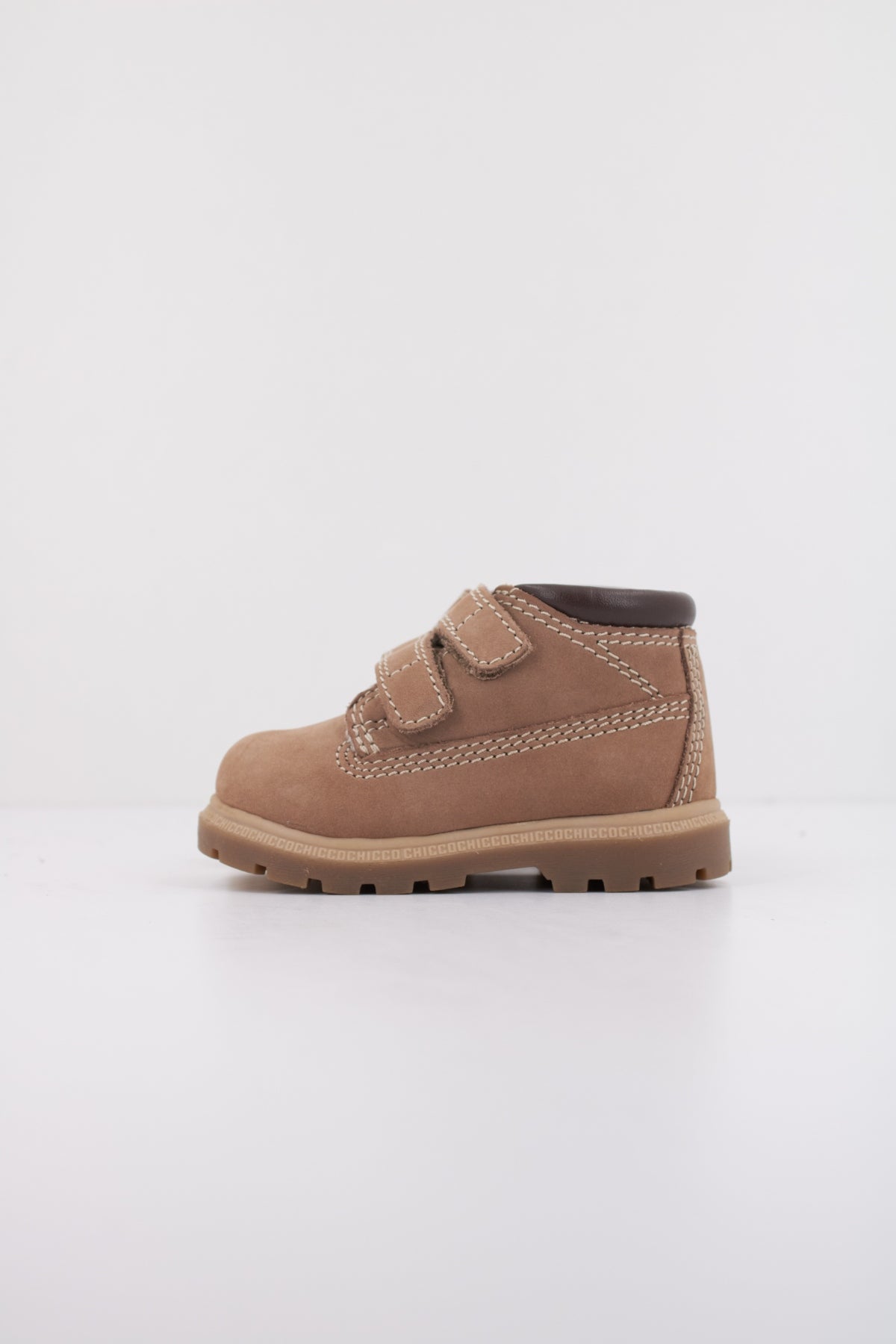 CHICCO CENTUR en color MARRON CLARO (1)