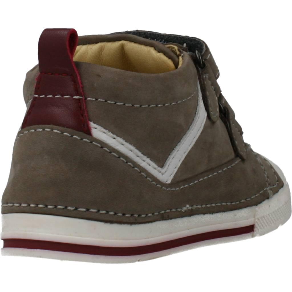 CHICCO GIACINTO en color MARRON (3)