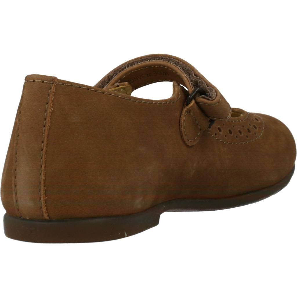 CHICCO CECYL en color MARRON (3)
