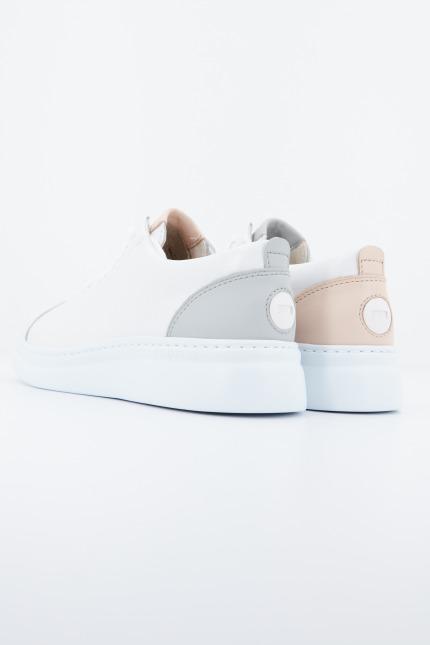 CAMPER TWS en color BLANCO (3)