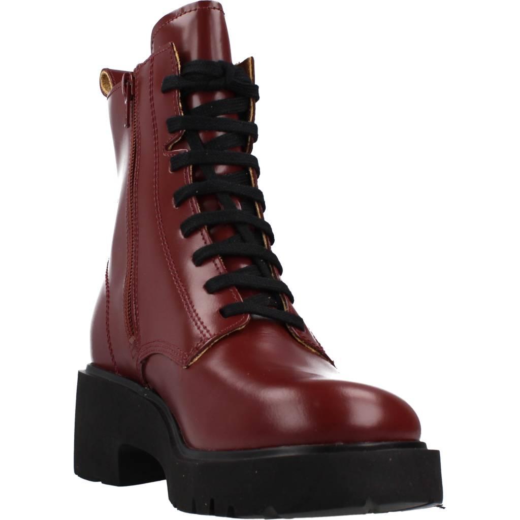 CAMPER MILAH en color ROJO (5)