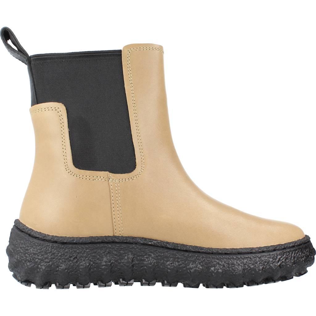 CAMPER GROUND en color MARRON CLARO (4)