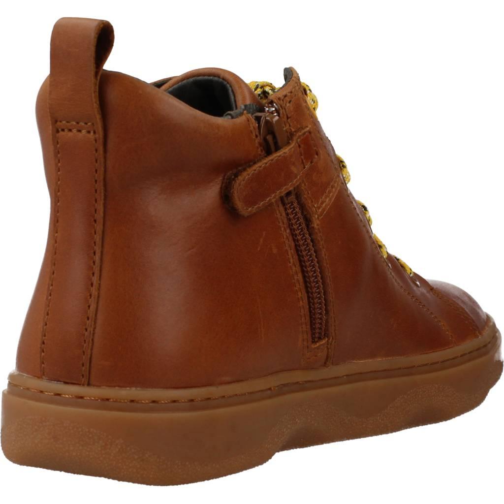 CAMPER KIDDO KIDS en color MARRON (3)