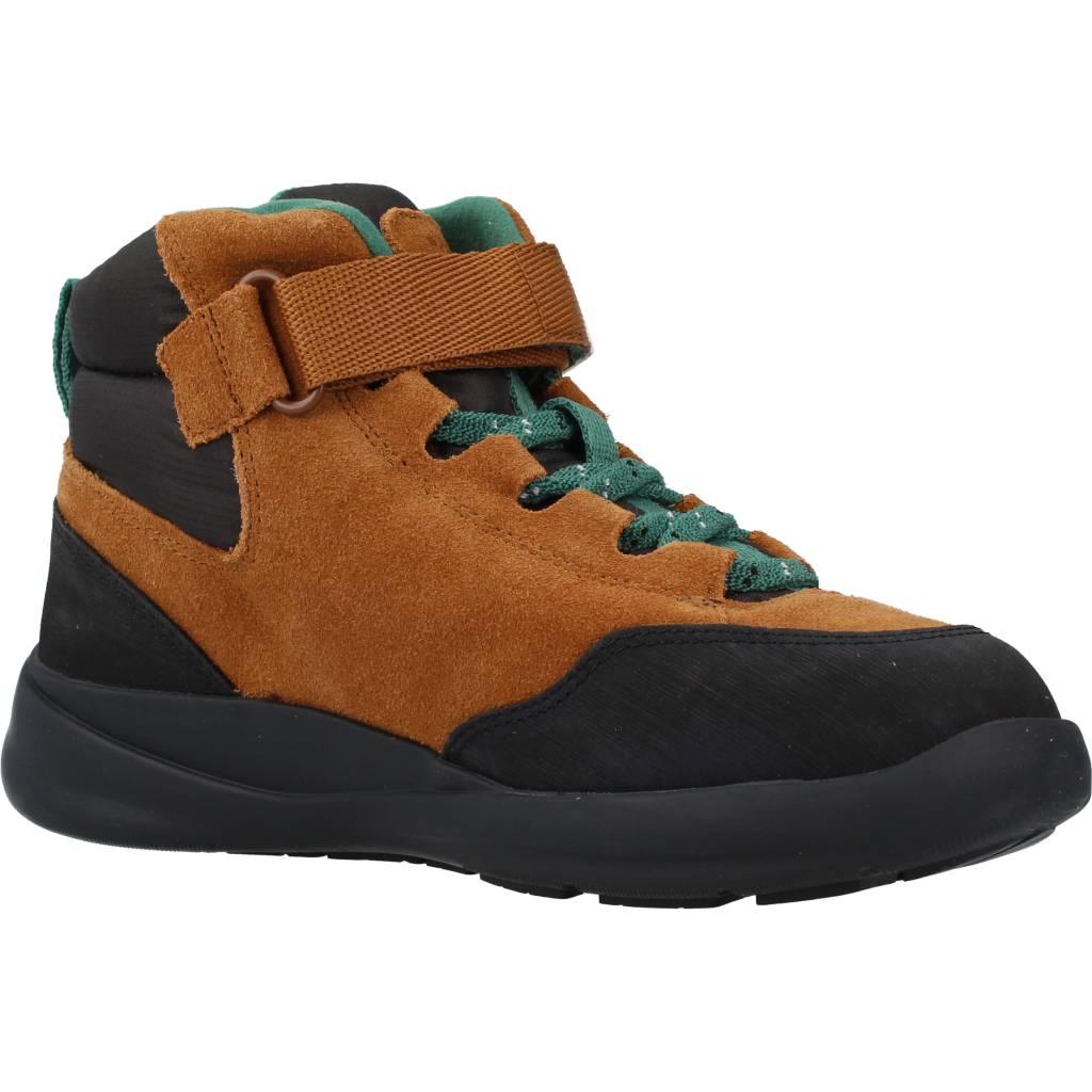 CAMPER ERGO KIDS en color MARRON (5)