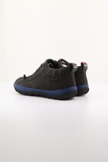 CAMPER PEU PISTA en color GRIS (2)