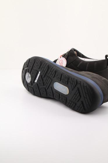 CAMPER PEU PISTA en color GRIS (3)