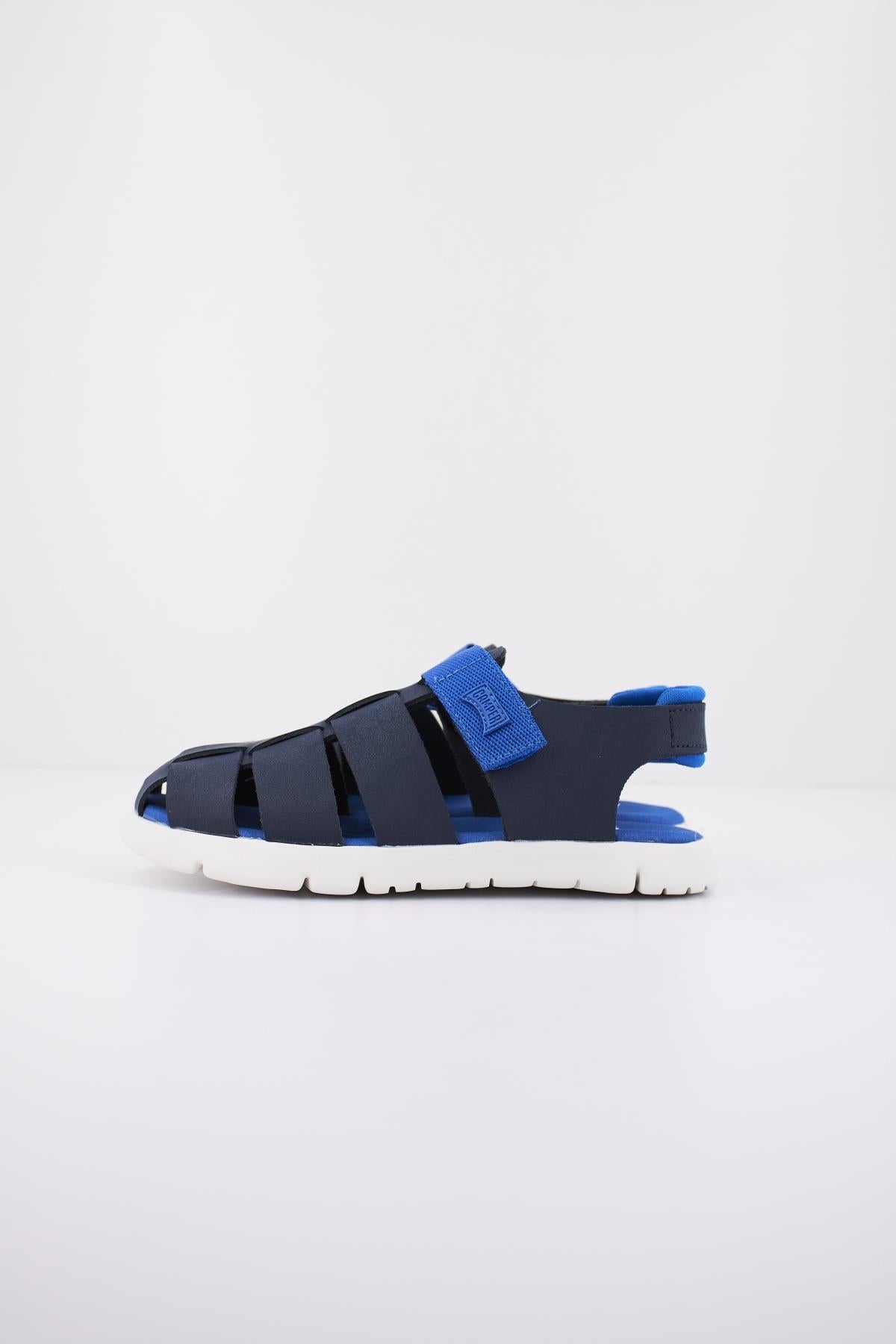 CAMPER ORUGA SANDAL KIDS en color AZUL (1)