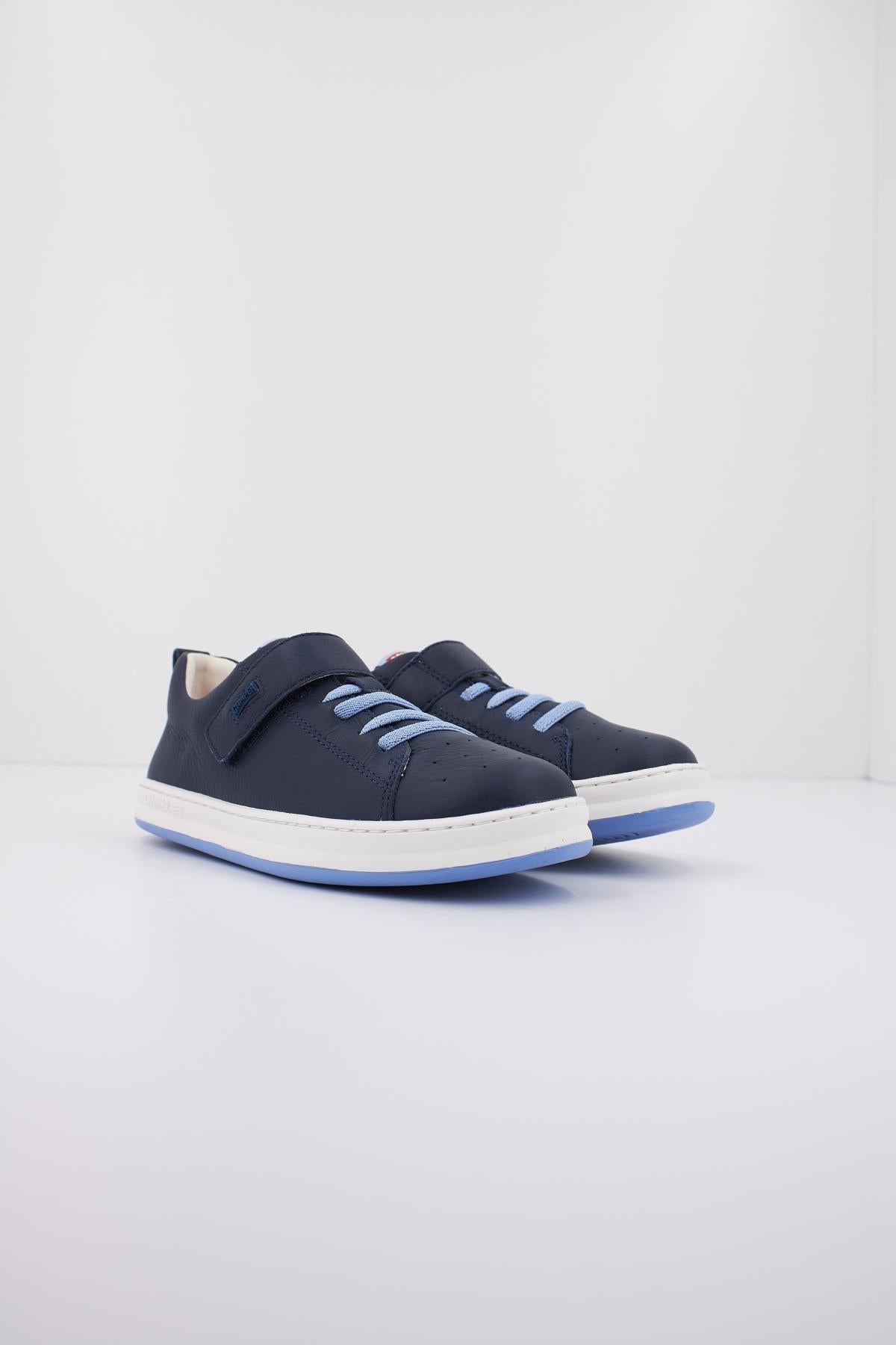 CAMPER RUNNER FOUR KIDS en color AZUL (2)
