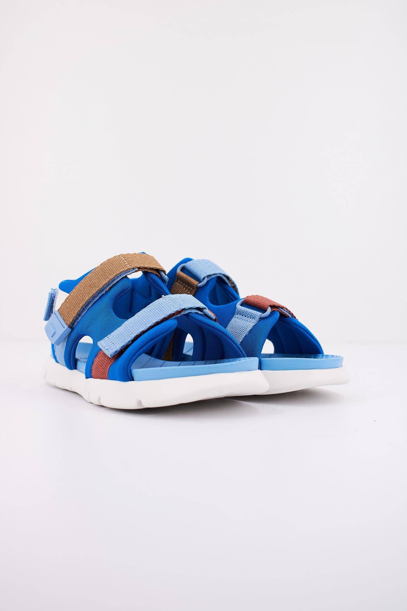 CAMPER K en color AZUL (2)