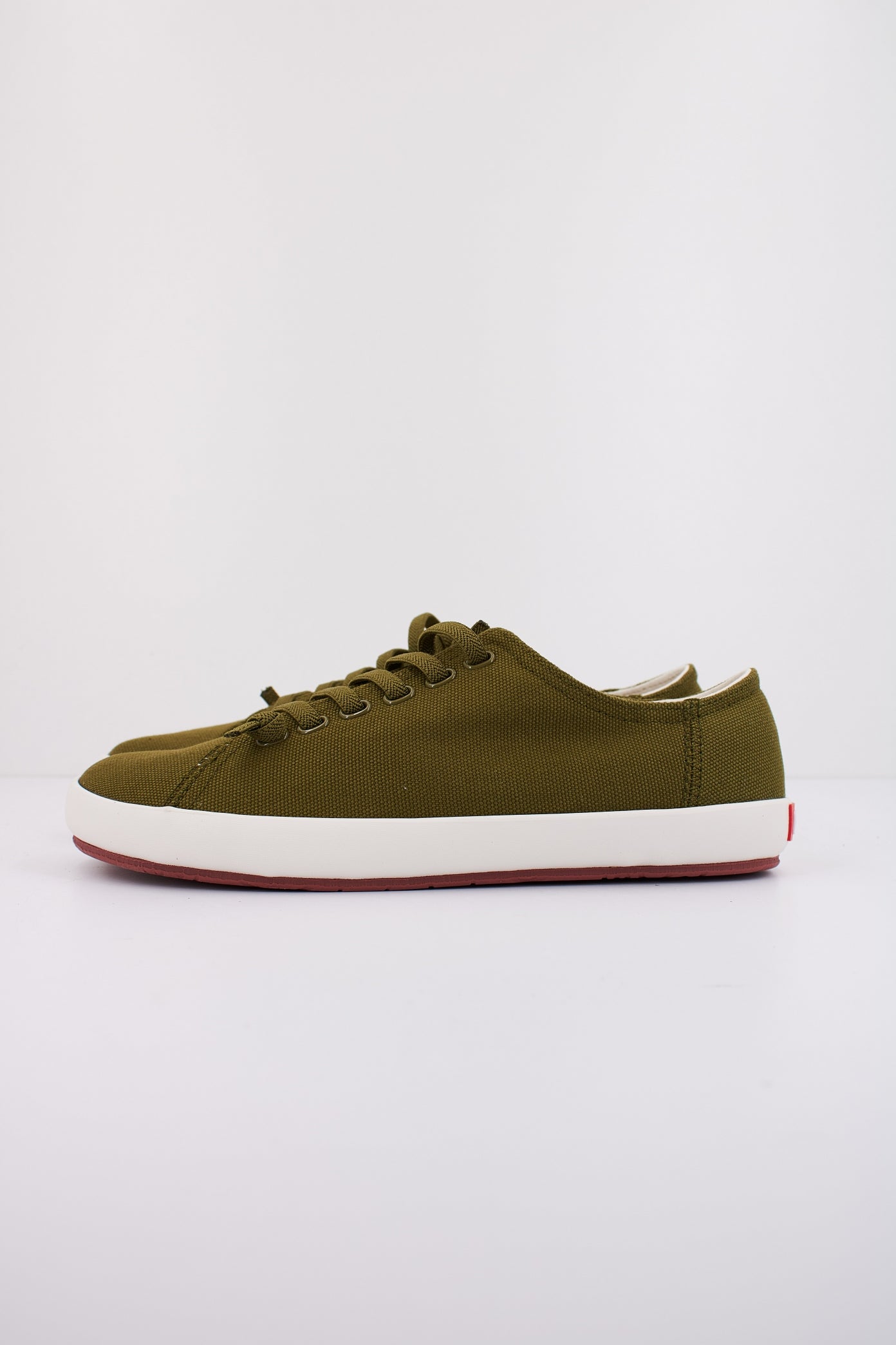 CAMPER PEU RAMBLA VULCAN en color VERDE (1)