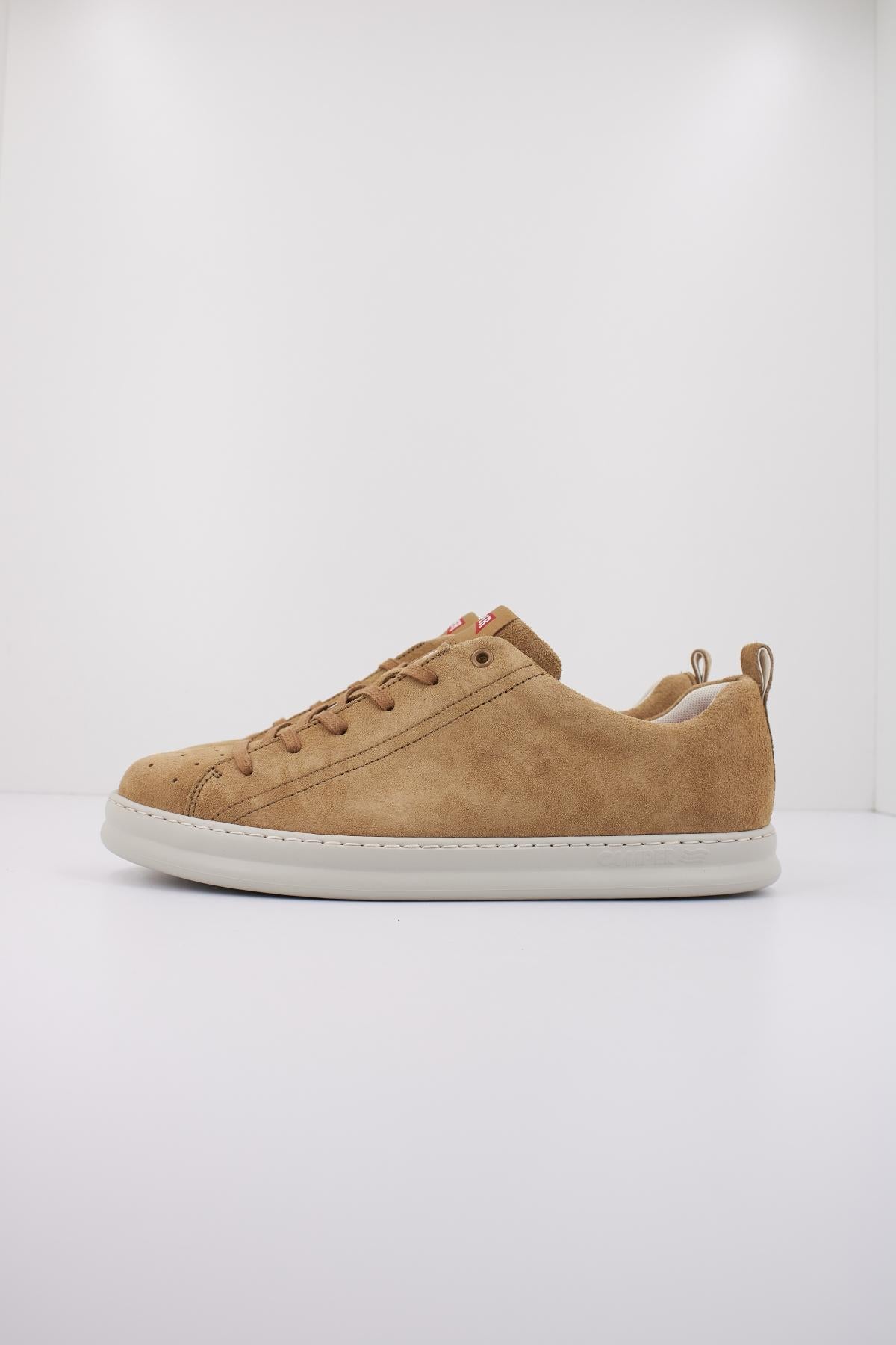 CAMPER RUNNER FOUR en color MARRON (1)