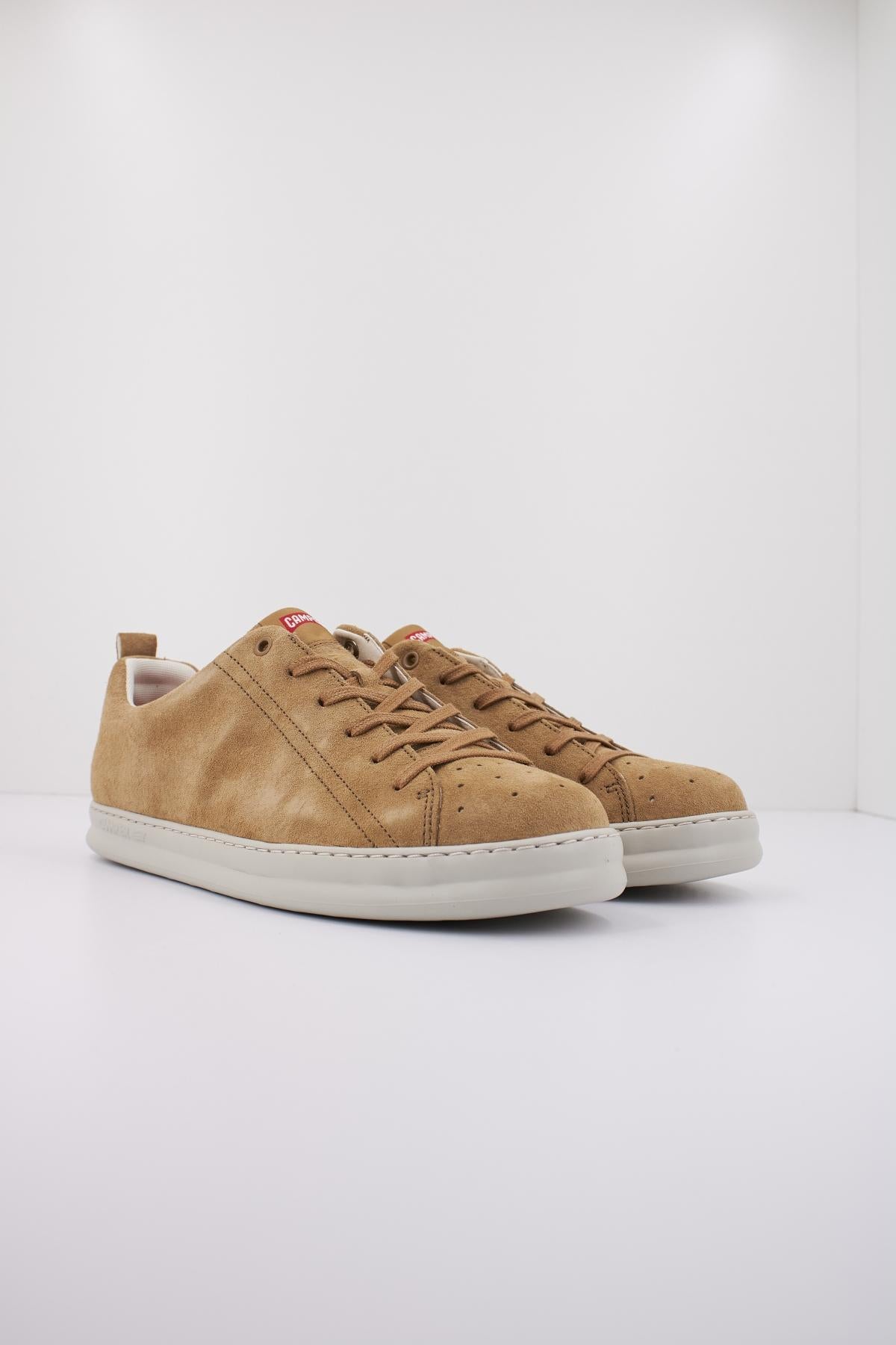 CAMPER RUNNER FOUR en color MARRON (2)