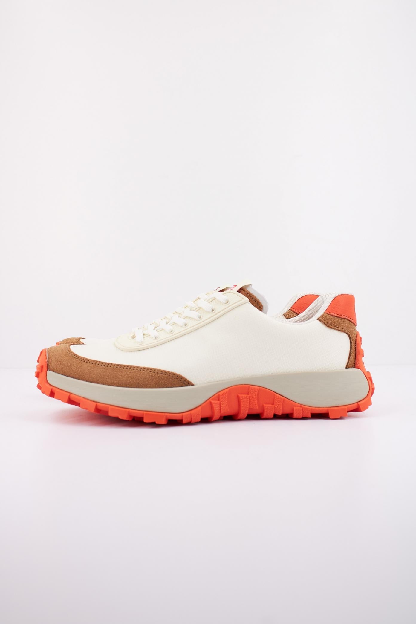 CAMPER DRIFT TRAIL en color BEIS (1)