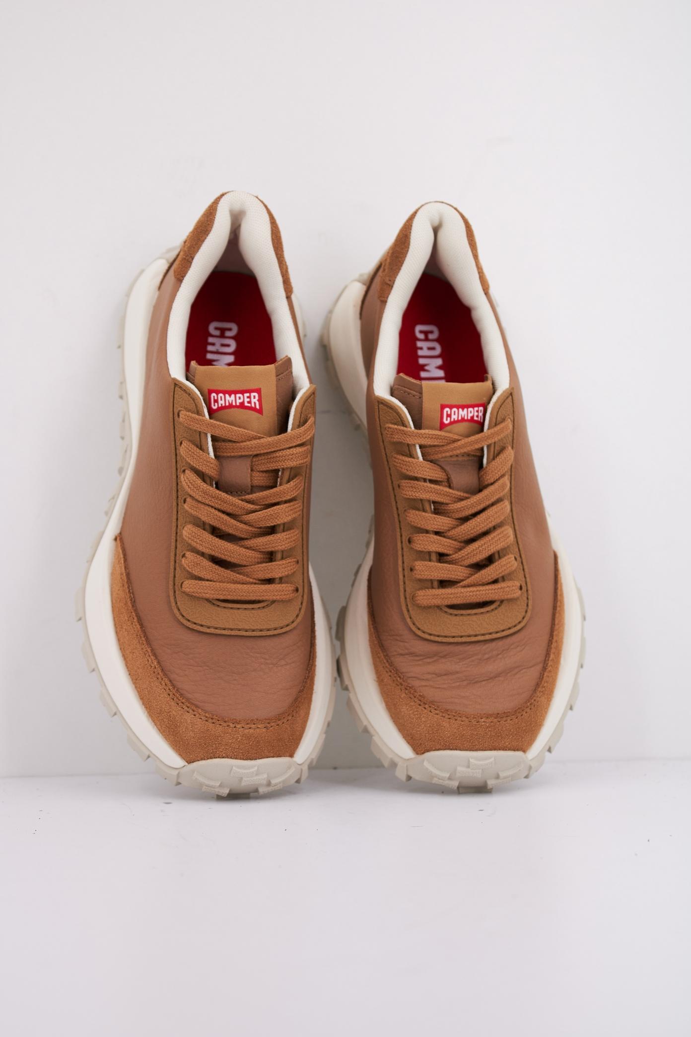 CAMPER DRIFT TRAIL en color MARRON CLARO (3)
