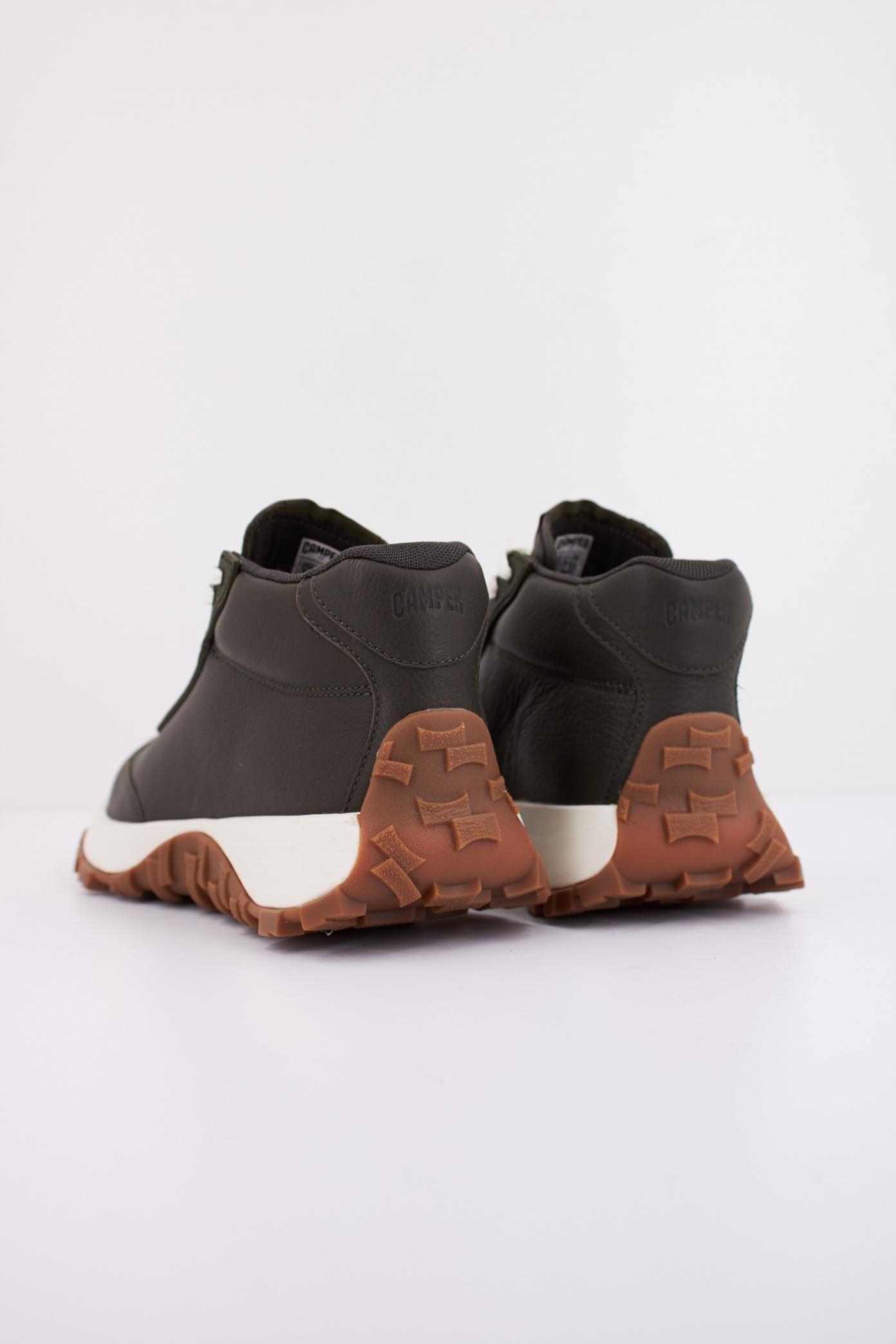 CAMPER DRIFT TRAIL en color VERDE (4)