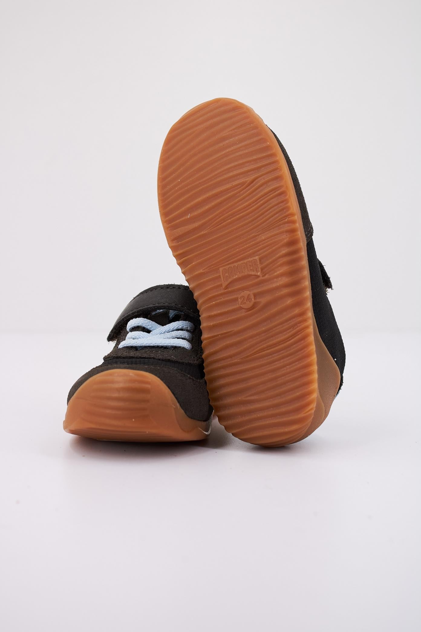 CAMPER CAMISOLE en color NEGRO (5)