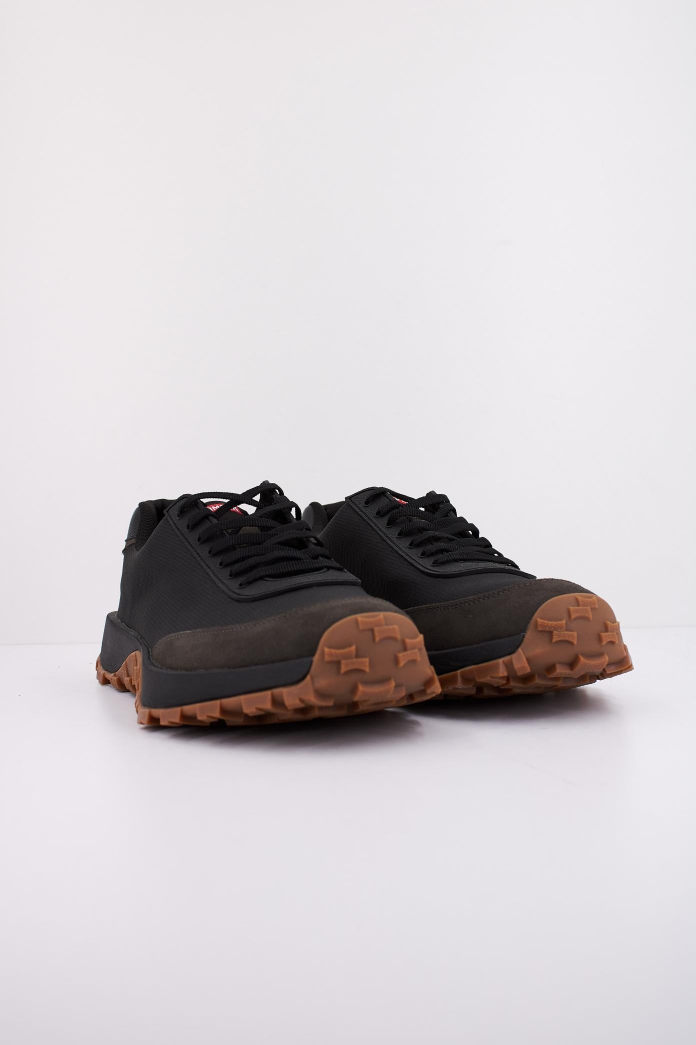 CAMPER DRIFT TRAIL en color NEGRO (2)