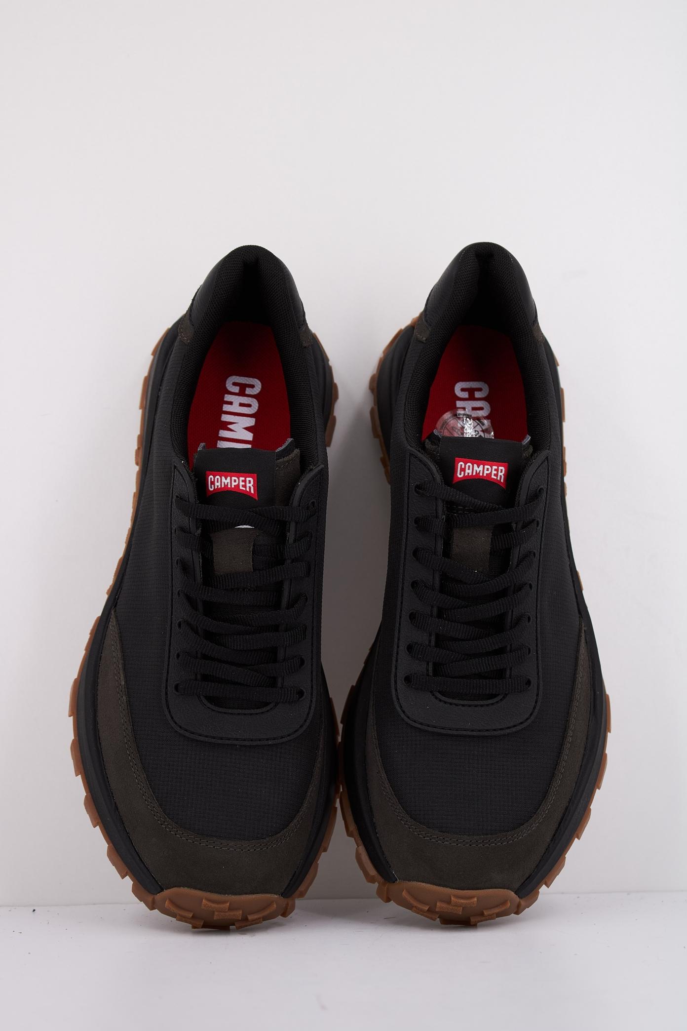 CAMPER DRIFT TRAIL en color NEGRO (3)