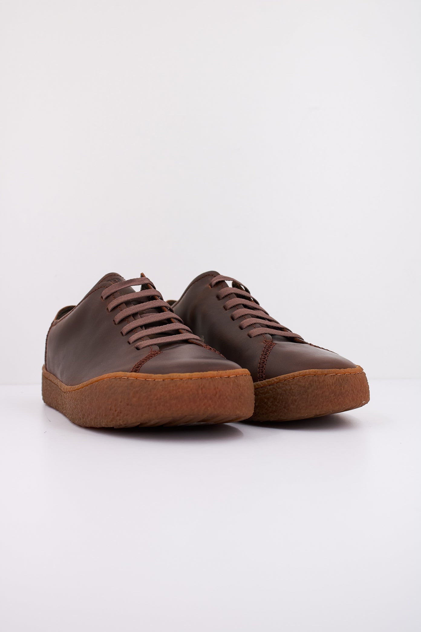 CAMPER PEU TERRENO en color MARRON (2)