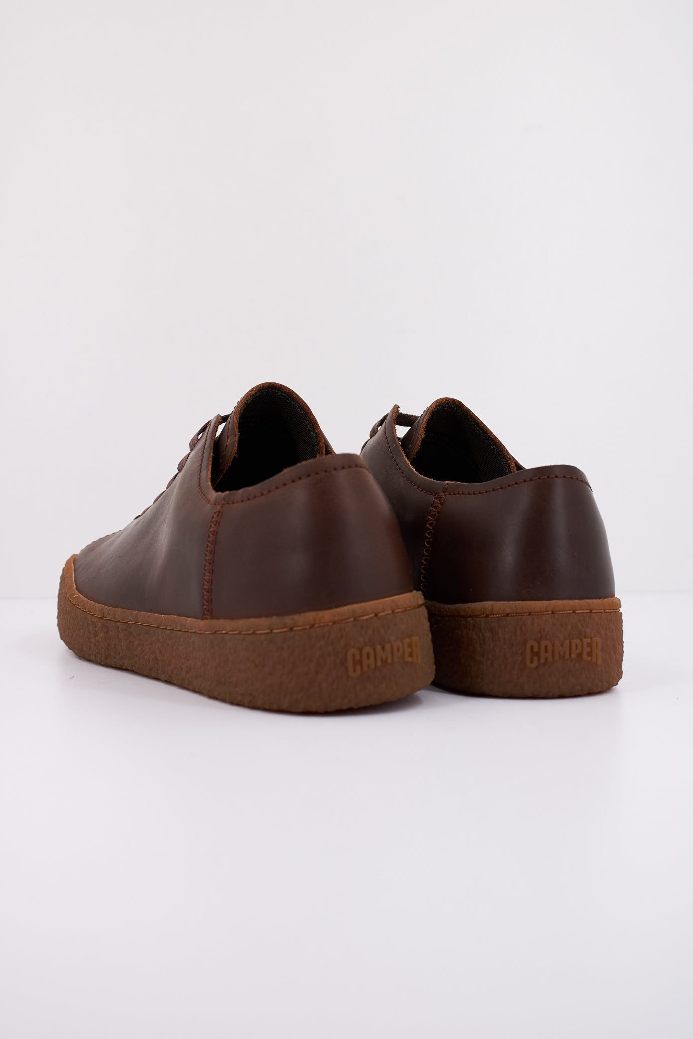 CAMPER PEU TERRENO en color MARRON (4)