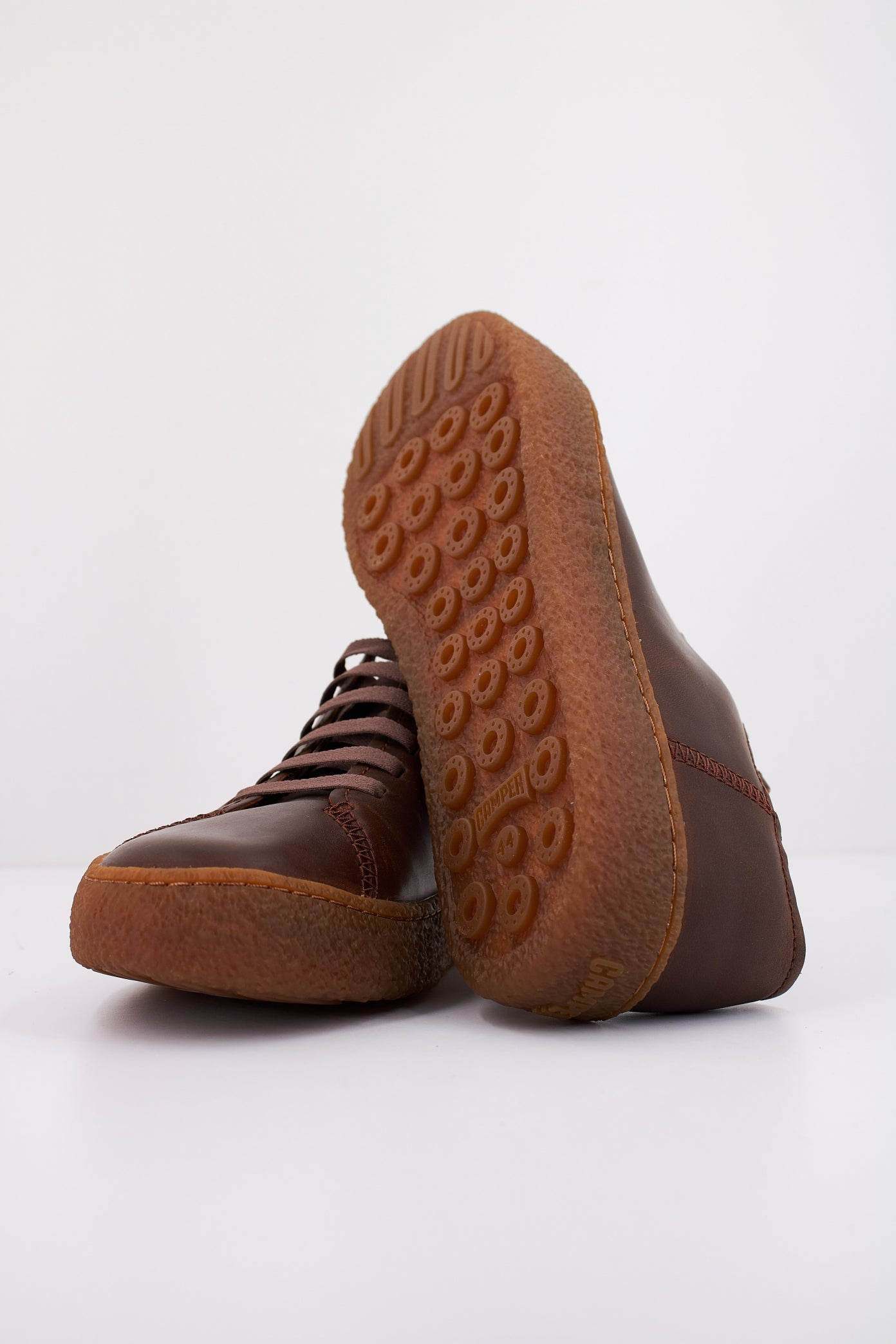 CAMPER PEU TERRENO en color MARRON (5)