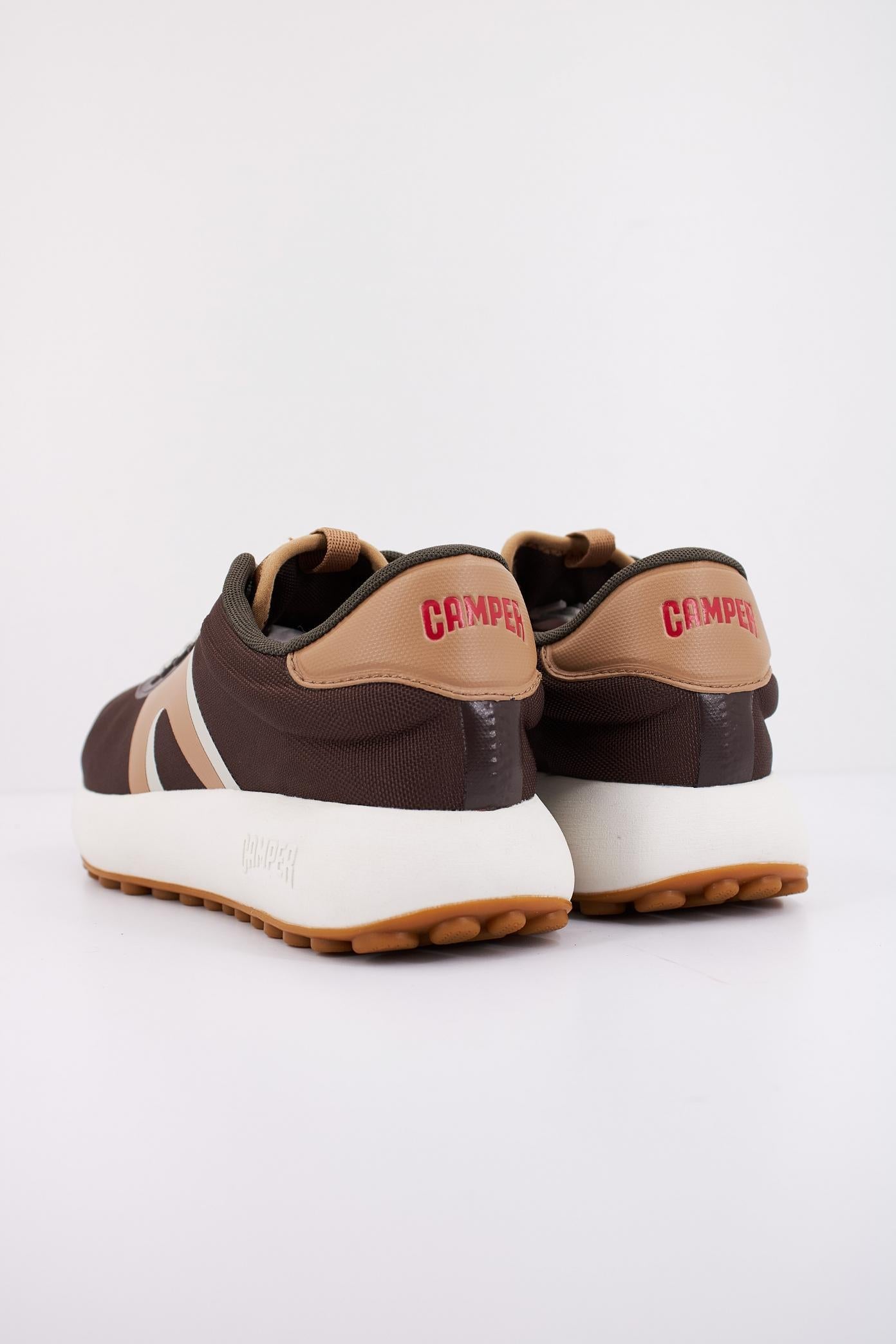 CAMPER PELOTAS ATHENS en color MARRON (4)