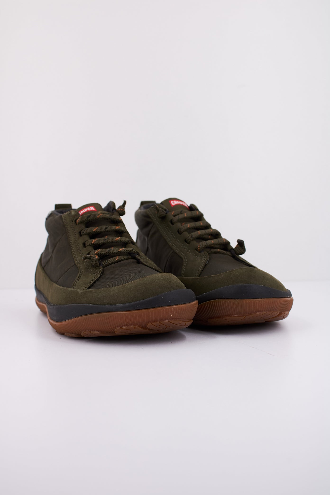 CAMPER PEU PISTA GM en color VERDE (2)
