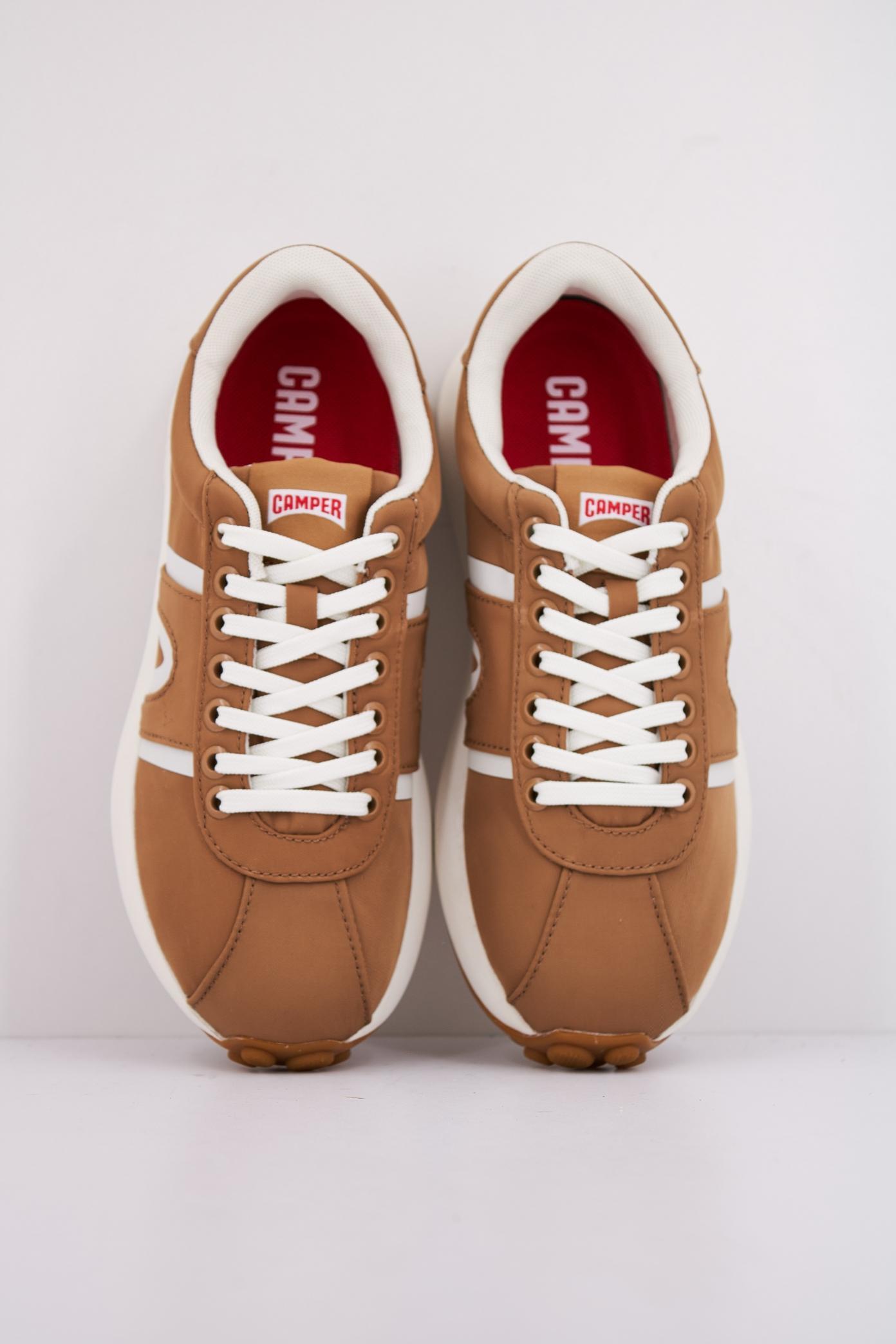 CAMPER PELOTAS ATHENS en color MARRON CLARO (3)