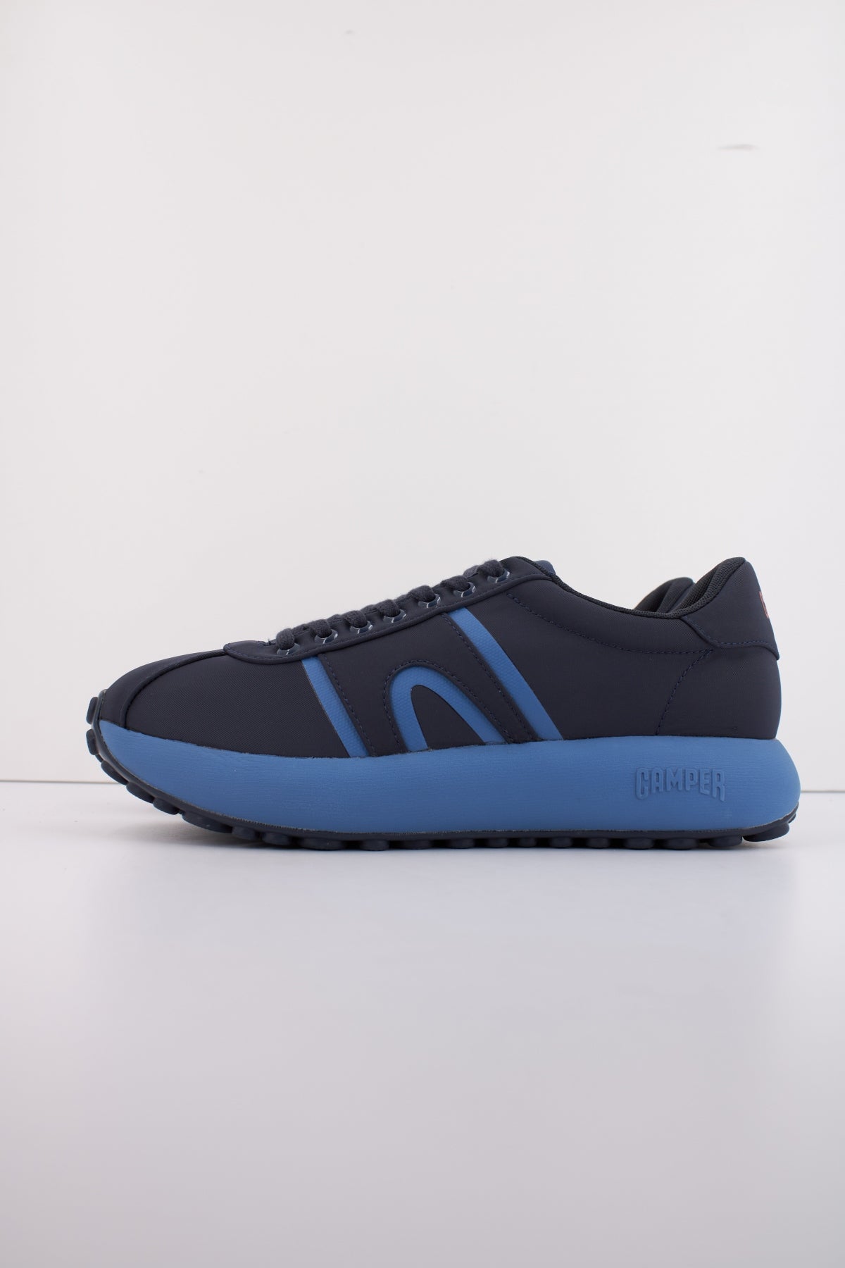 CAMPER PELOTAS ATHENS en color AZUL (1)
