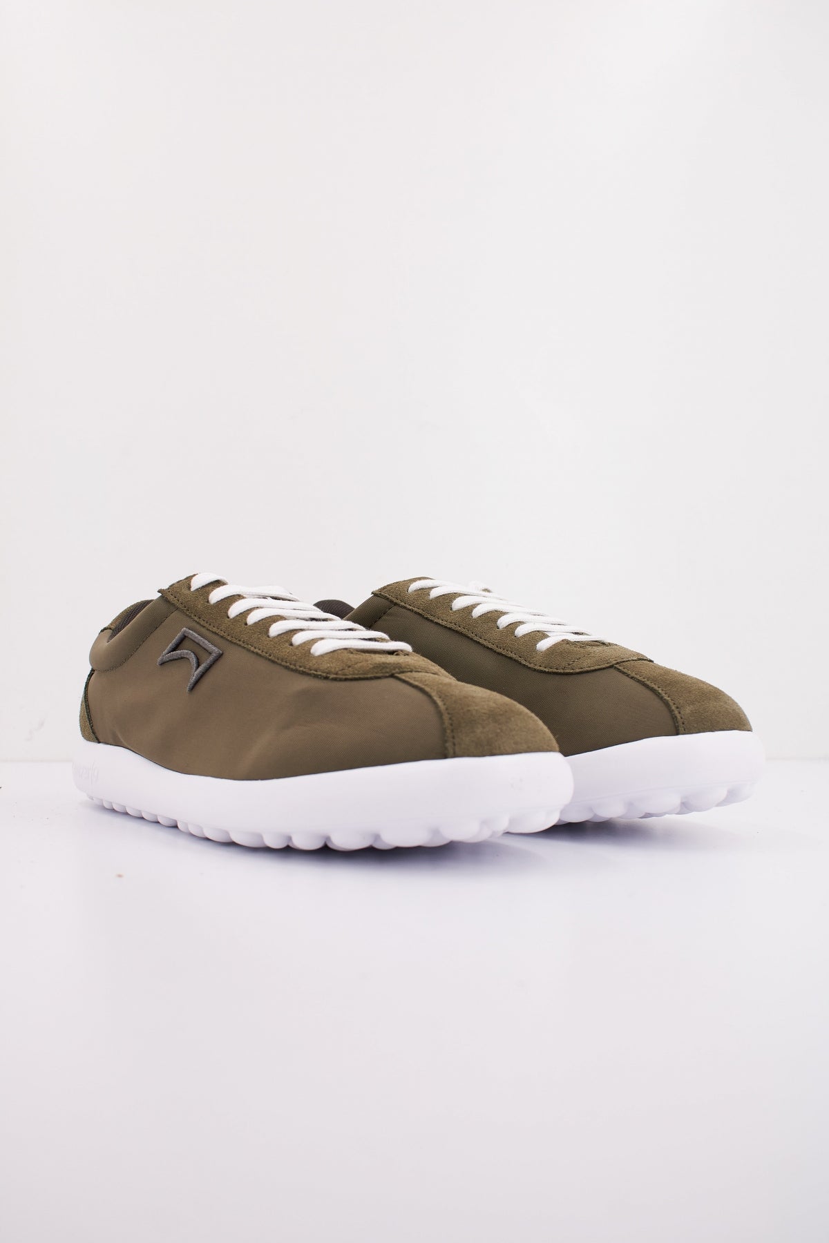 CAMPER PELOTAS XLF en color VERDE (2)