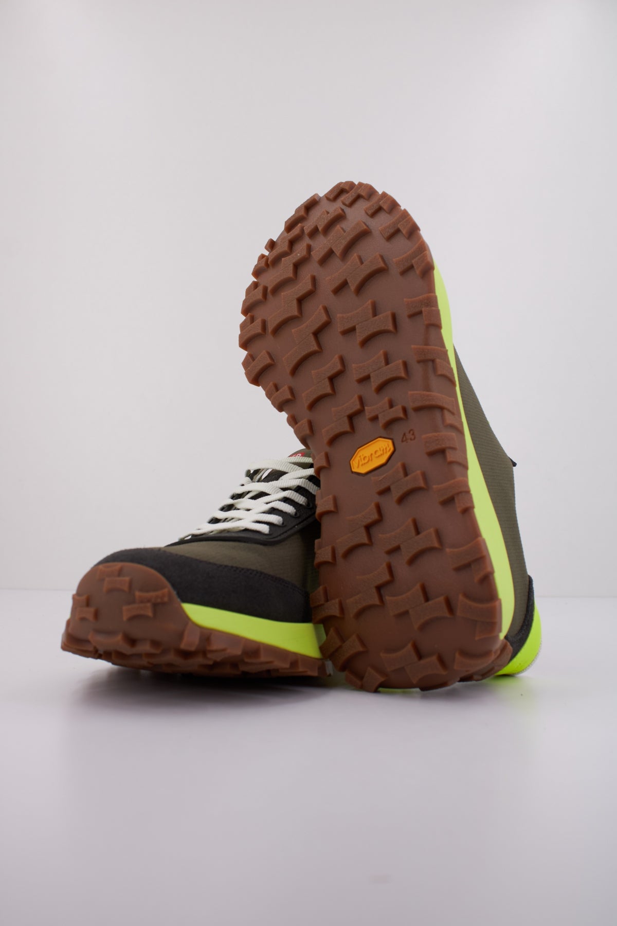 CAMPER DRIFT TRAIL en color VERDE (5)