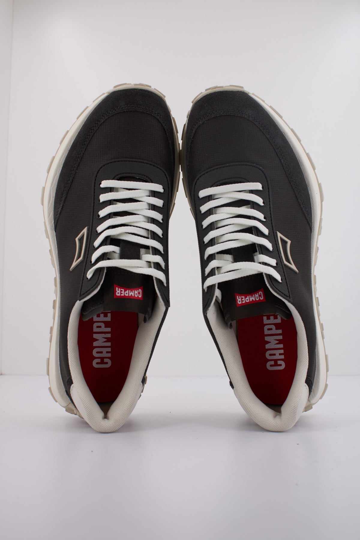 CAMPER DRIFT TRAIL en color GRIS (3)