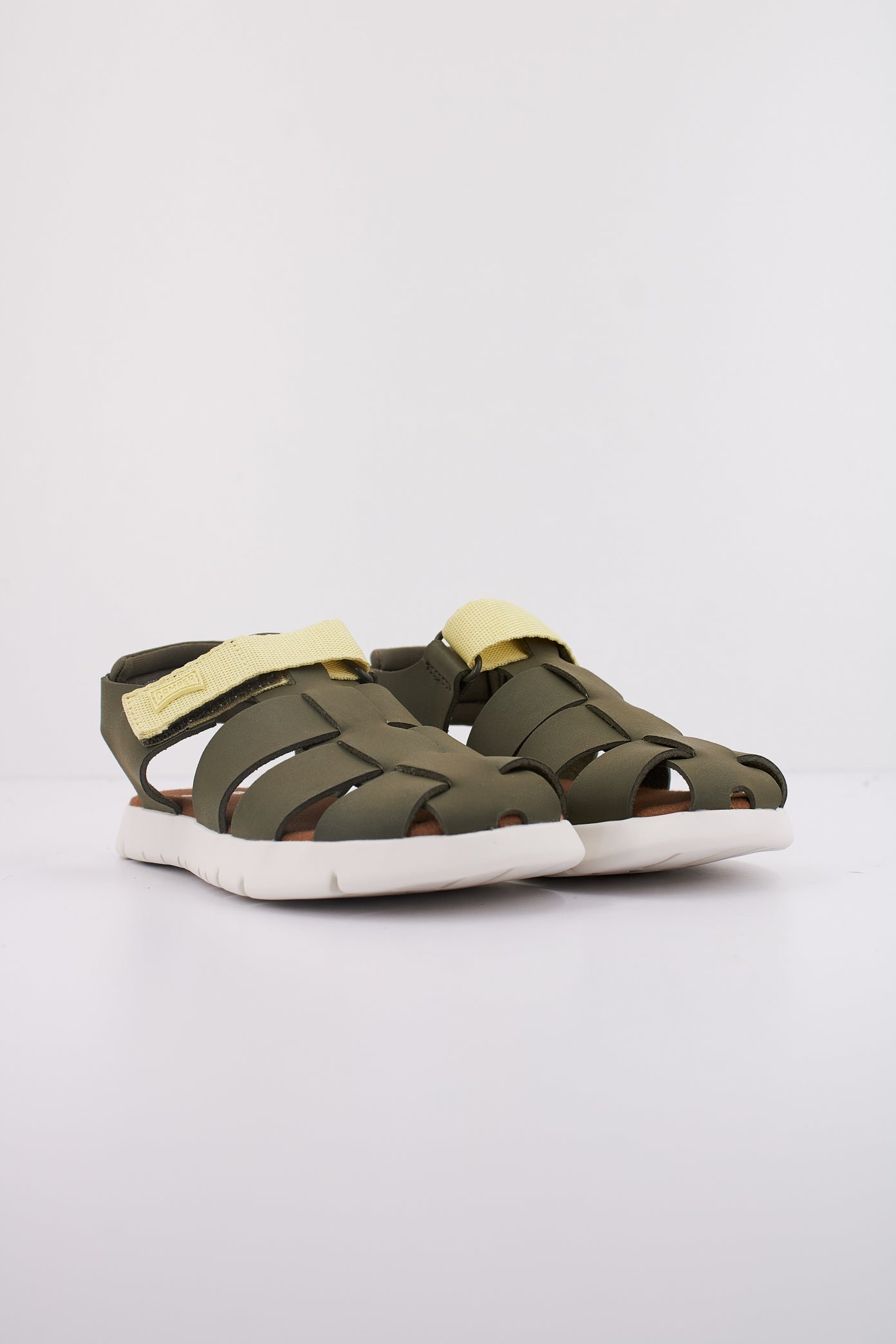 CAMPER ORUGA SANDAL KIDS en color VERDE (2)