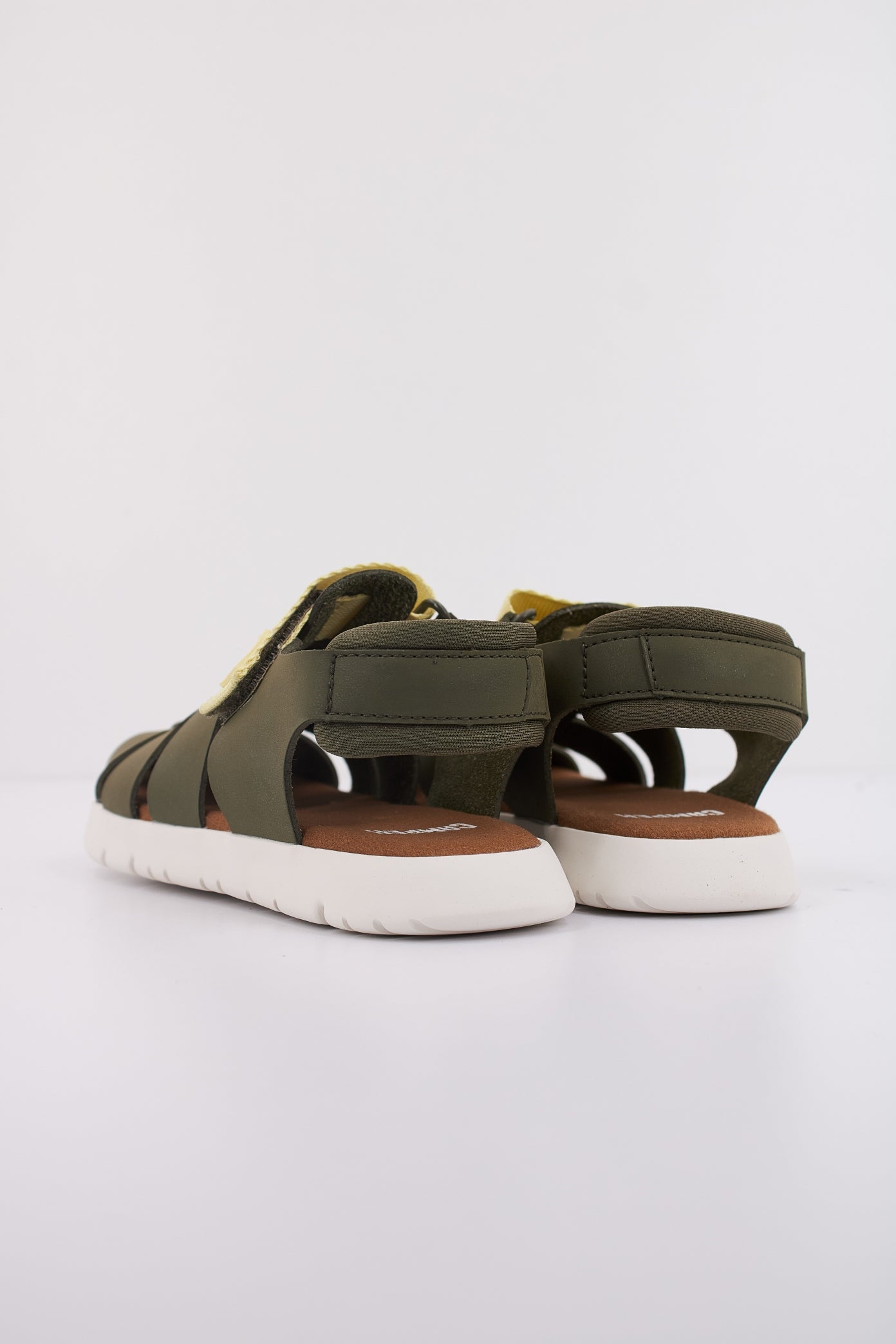 CAMPER ORUGA SANDAL KIDS en color VERDE (4)